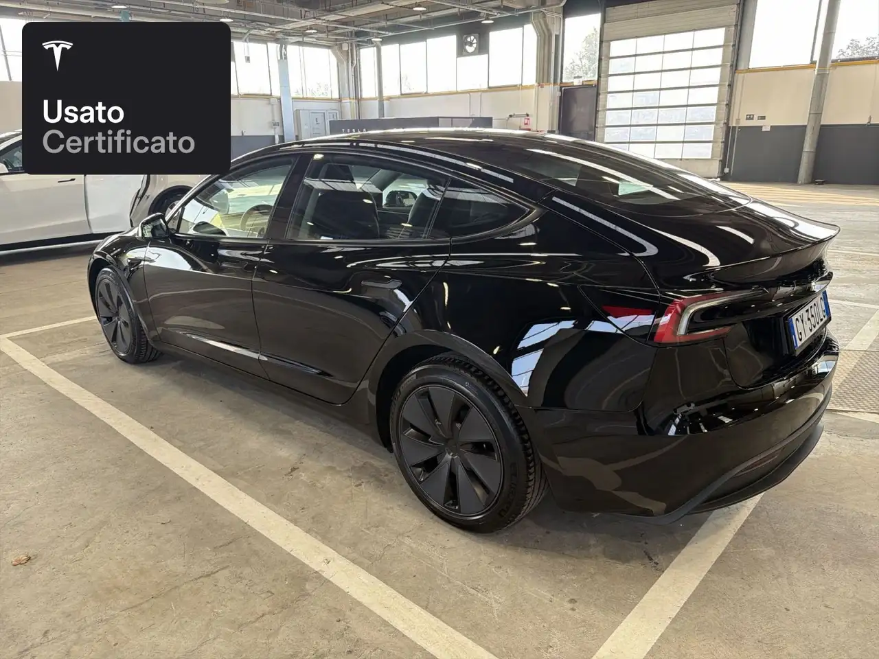 2025 Tesla Model 3 Long Range AWD, photograph 7
