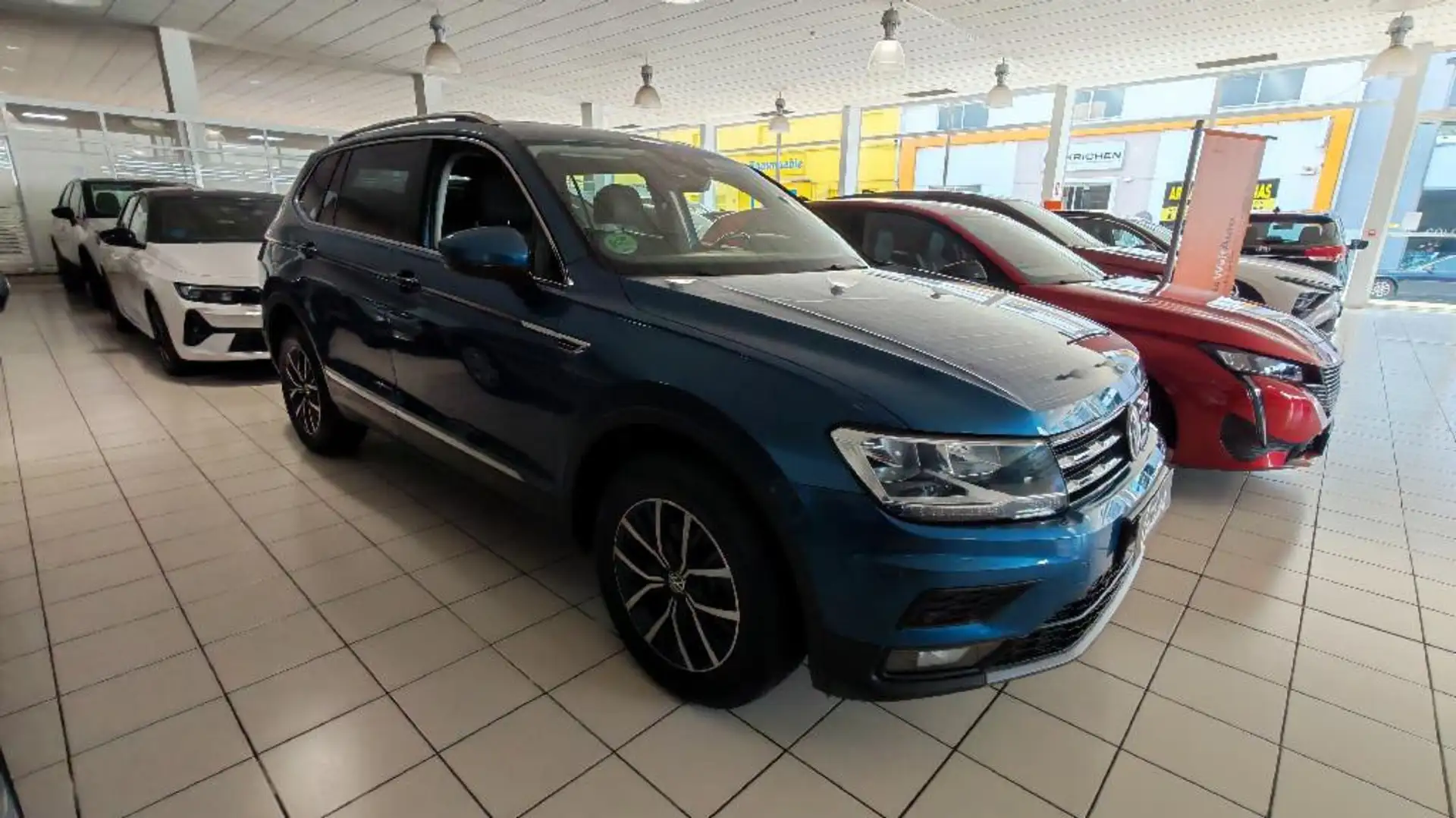 Volkswagen Tiguan Allspace 2.0 TDI 110KW DSG ADVANCE 5P 7 PLAZAS Azul - 1
