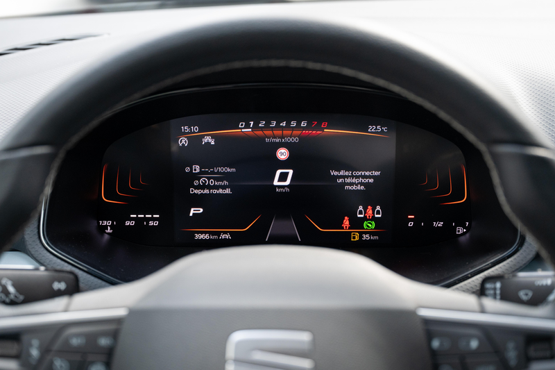 SEAT Arona 1.0 TSI 40th Anniversary DSG 85 kw. Garantie 12 mo — photo 27