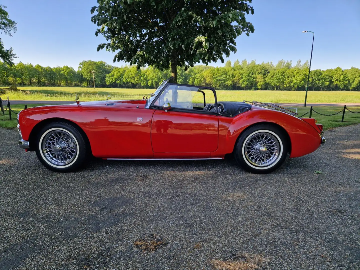 MG MGA Cabrio, 5-bak, Nw motor Red - 2