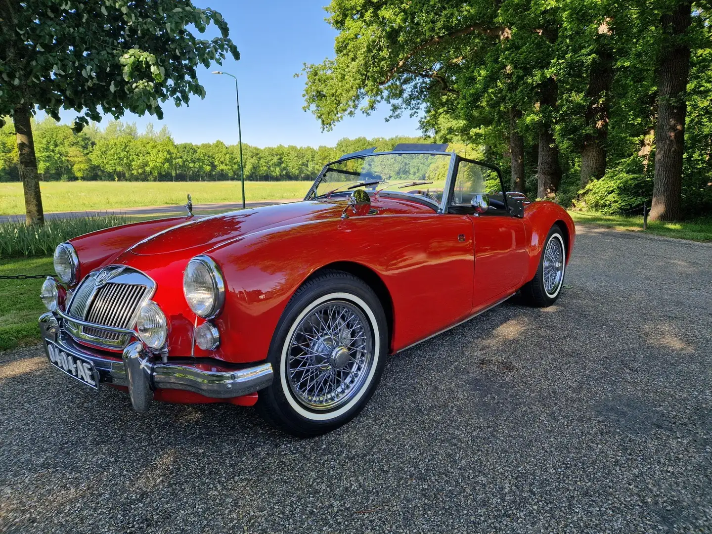 MG MGA Cabrio, 5-bak, Nw motor Red - 1