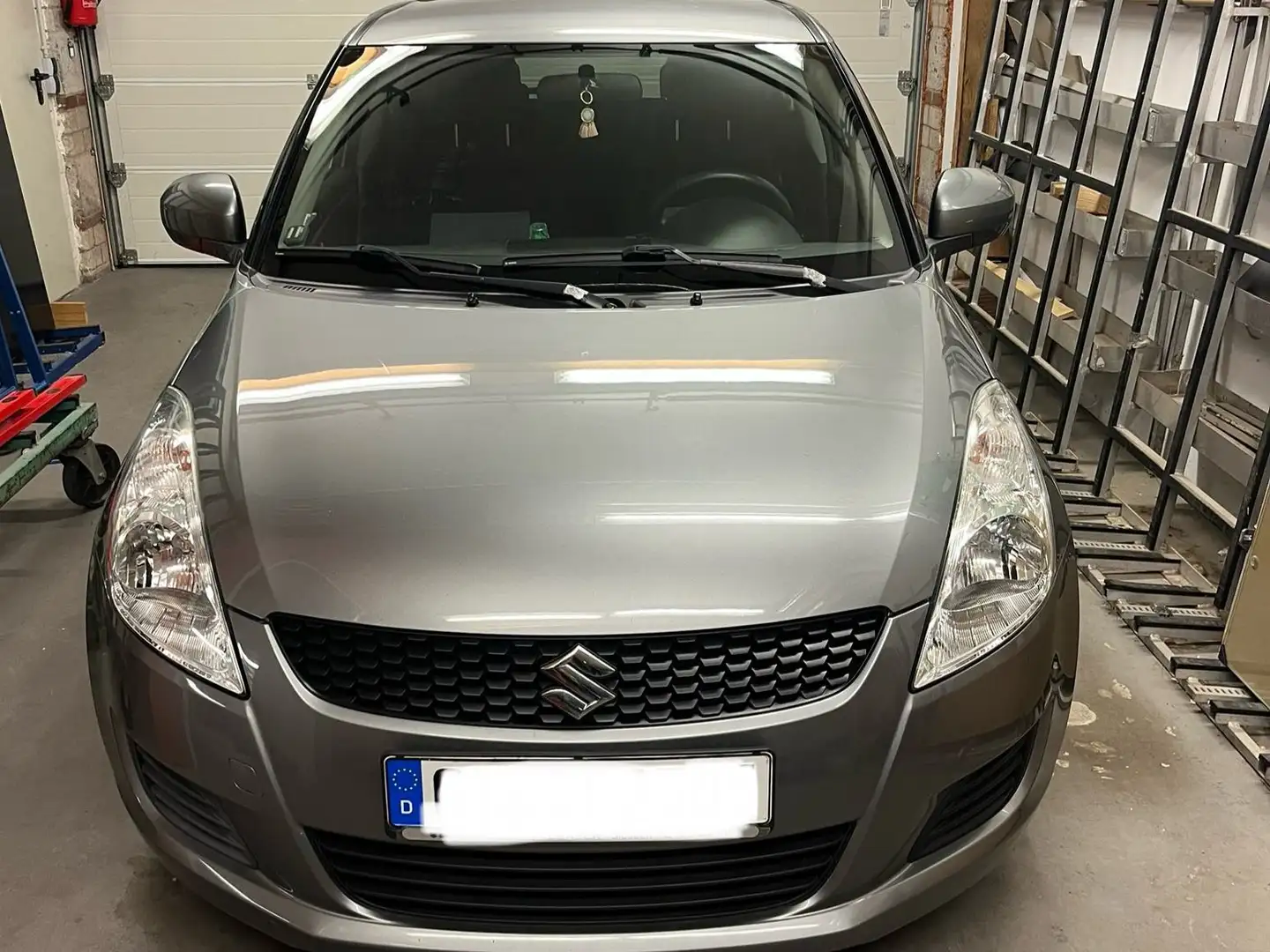 Suzuki Swift Swift 1.2 Club Срібний - 1