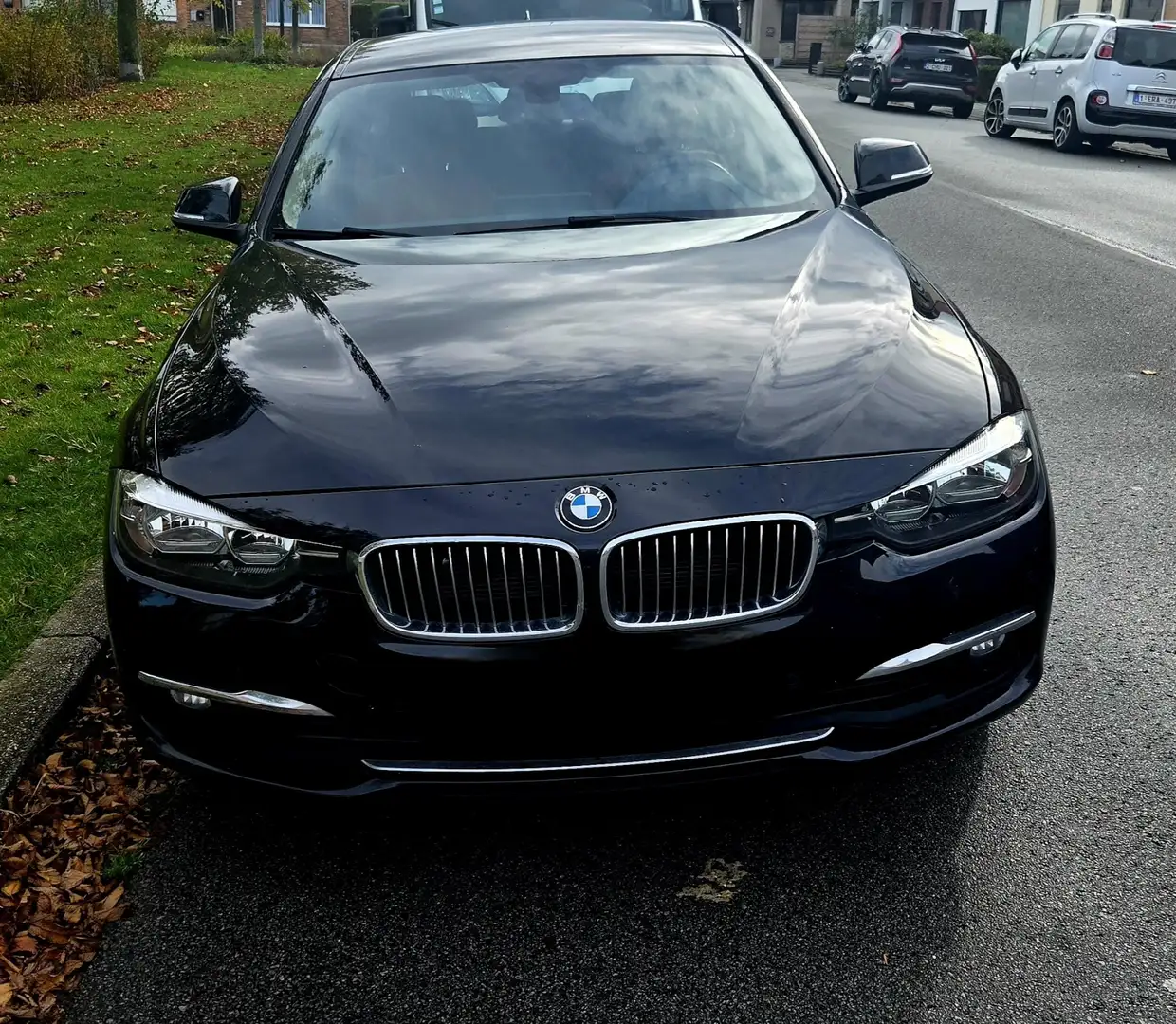 BMW 316 316d Touring Luxury Line - 2