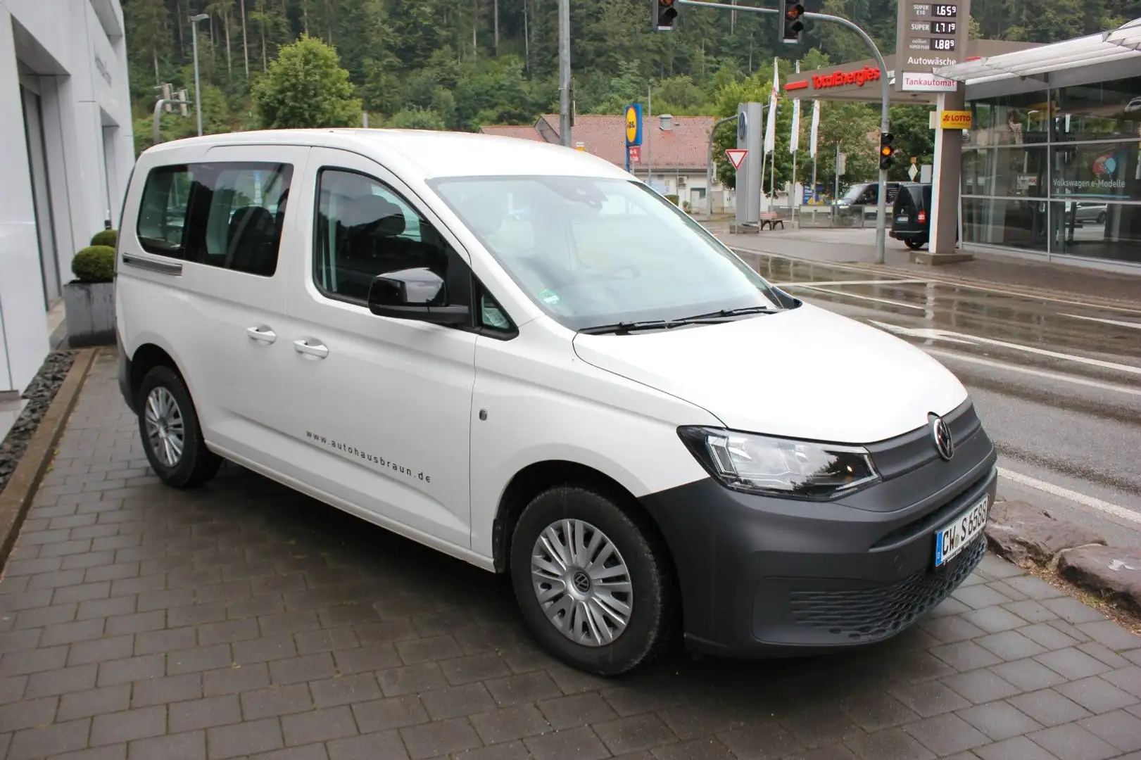 Volkswagen Caddy Kombi 2.0 TDI Navi,GRA,AHK,SHZ,Klima Weiß - 2