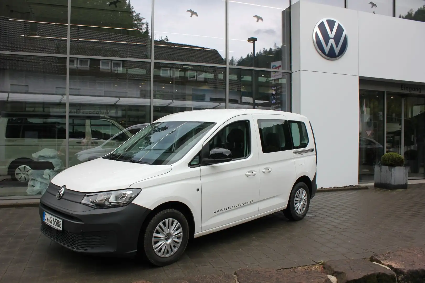 Volkswagen Caddy Kombi 2.0 TDI Navi,GRA,AHK,SHZ,Klima Weiß - 1