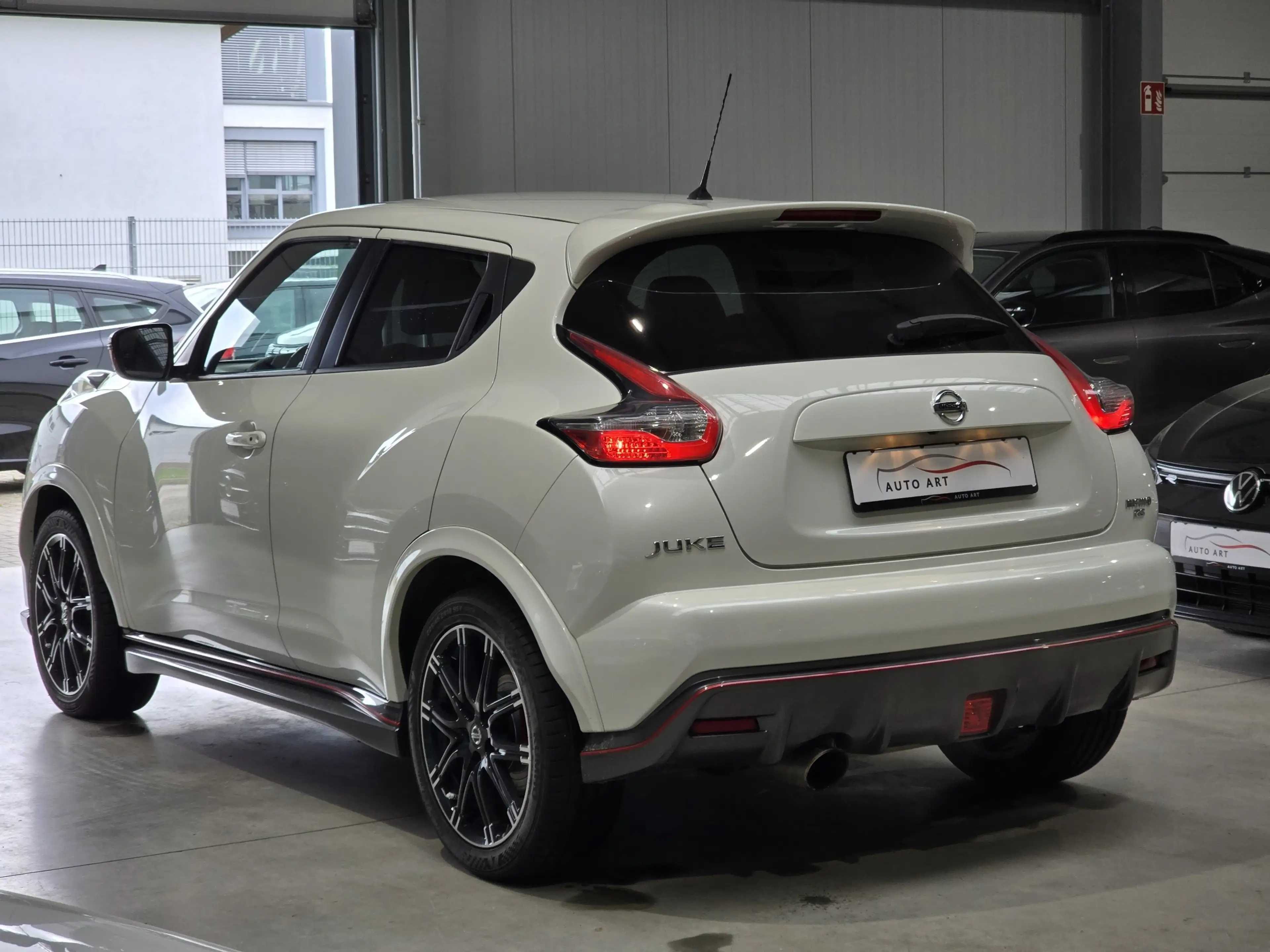 Nissan Juke Nismo RS 4x4 Navi DAB TempomatKamera — photo 4