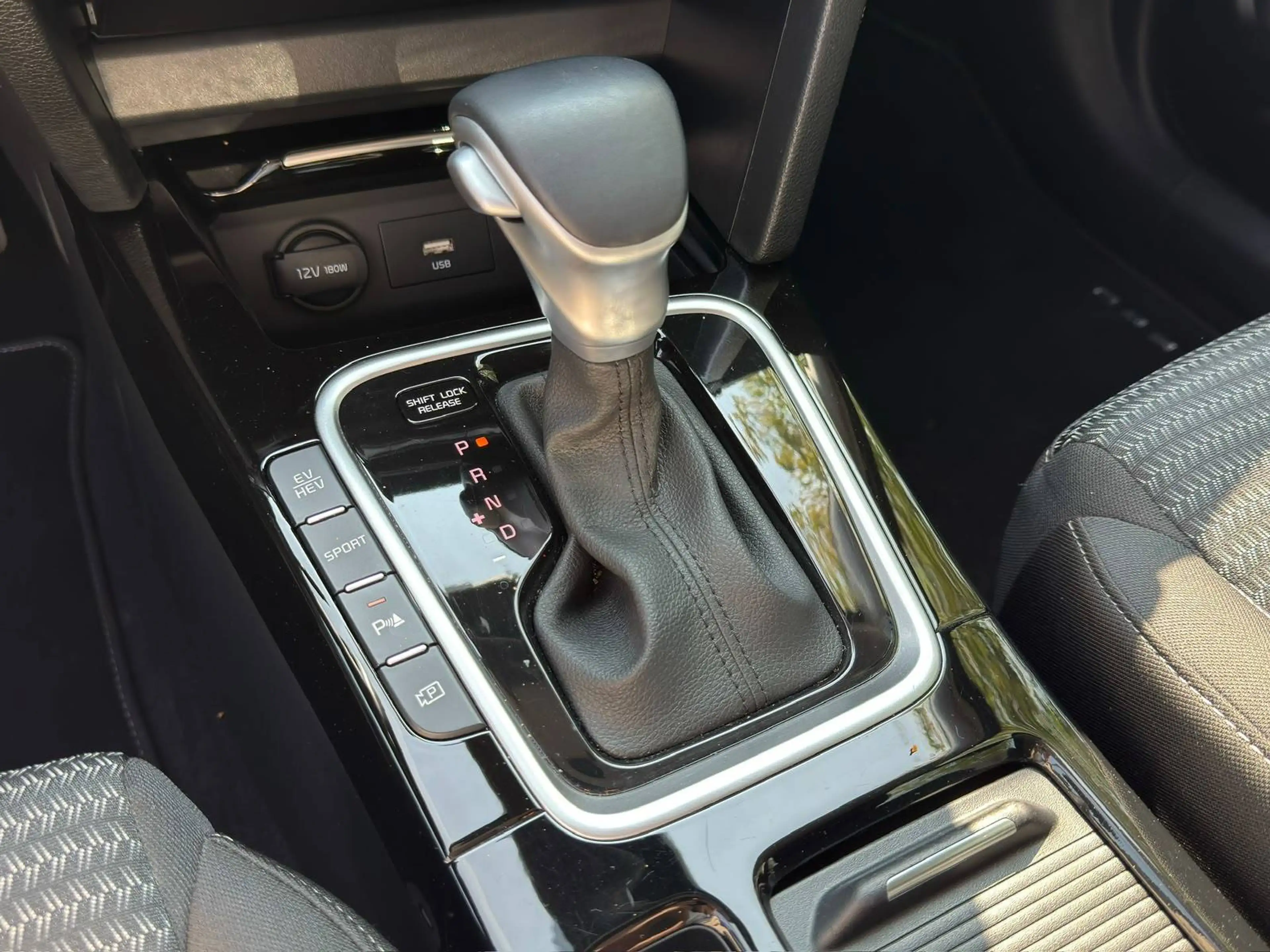 Kia XCeed 1.6 PHEV DCT6 Vision |NAVI|KOMFORT| — photo 9