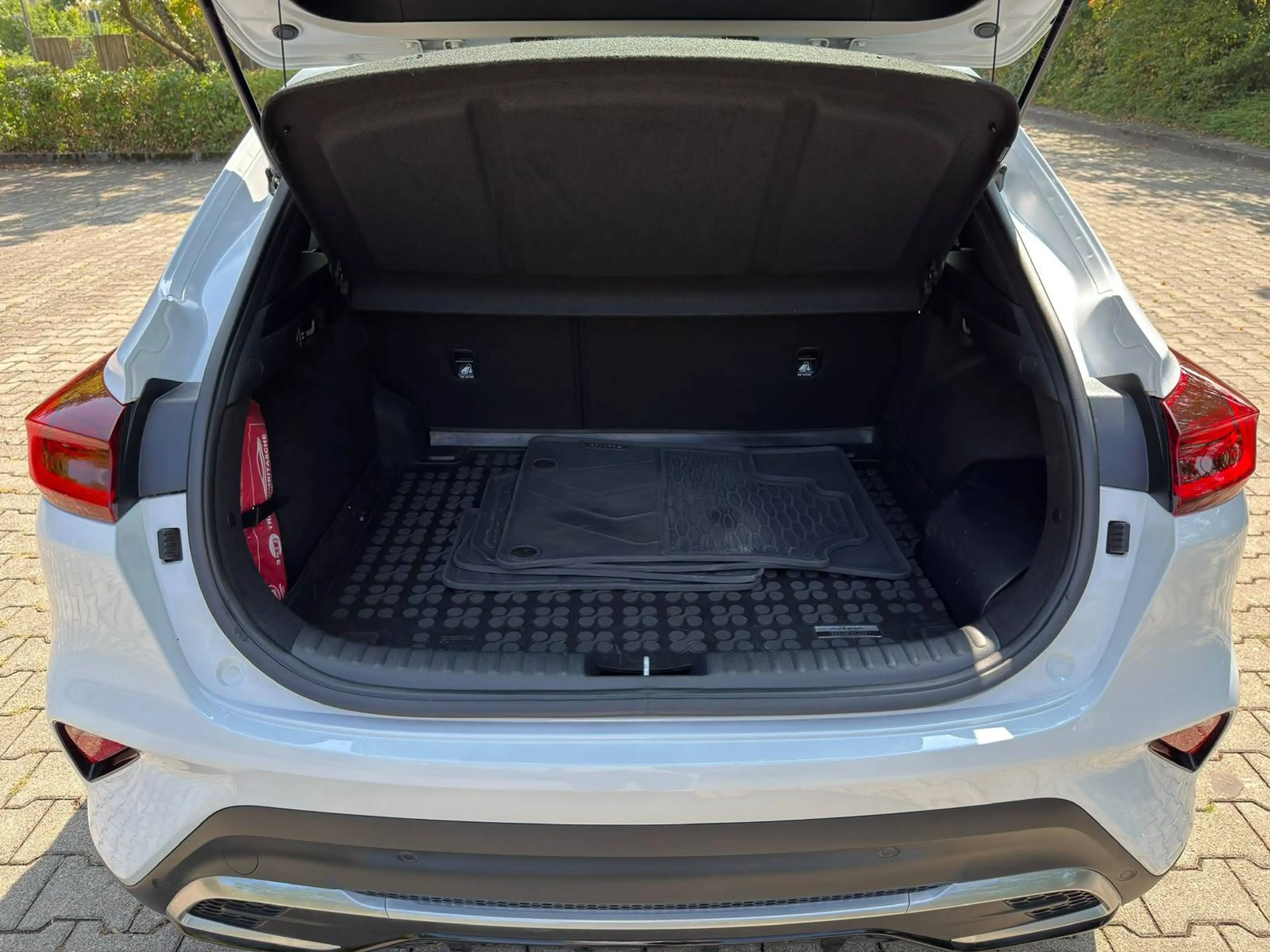 Kia XCeed 1.6 PHEV DCT6 Vision |NAVI|KOMFORT| — photo 13
