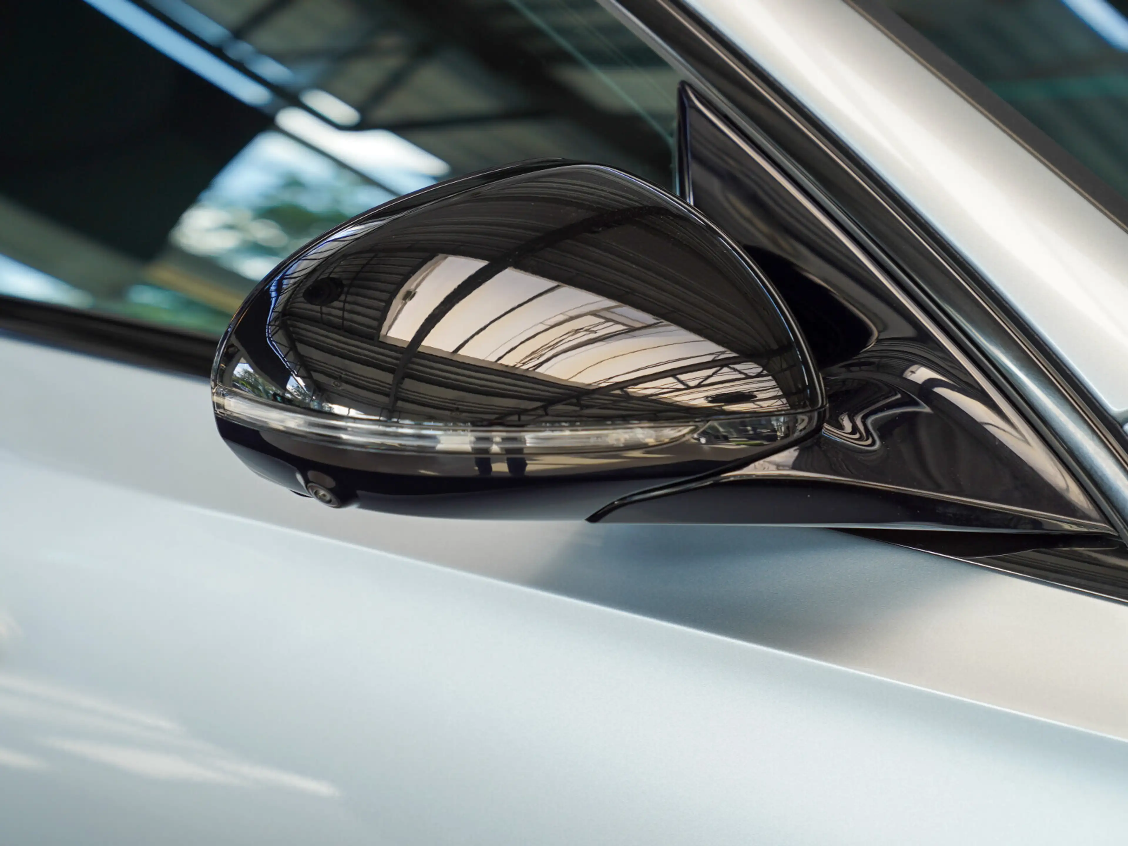 Mercedes-Benz E 300 E 300 e T AMG Line Night AIRMATIC HUD Burmester — photo 3