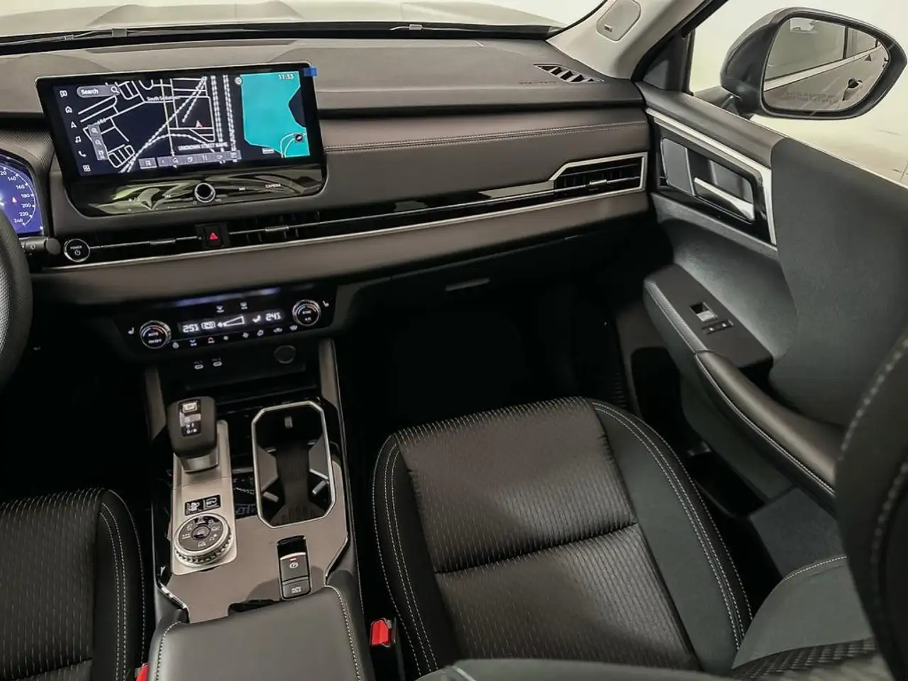 Mitsubishi Outlander снимка Mitsubishi Outlander