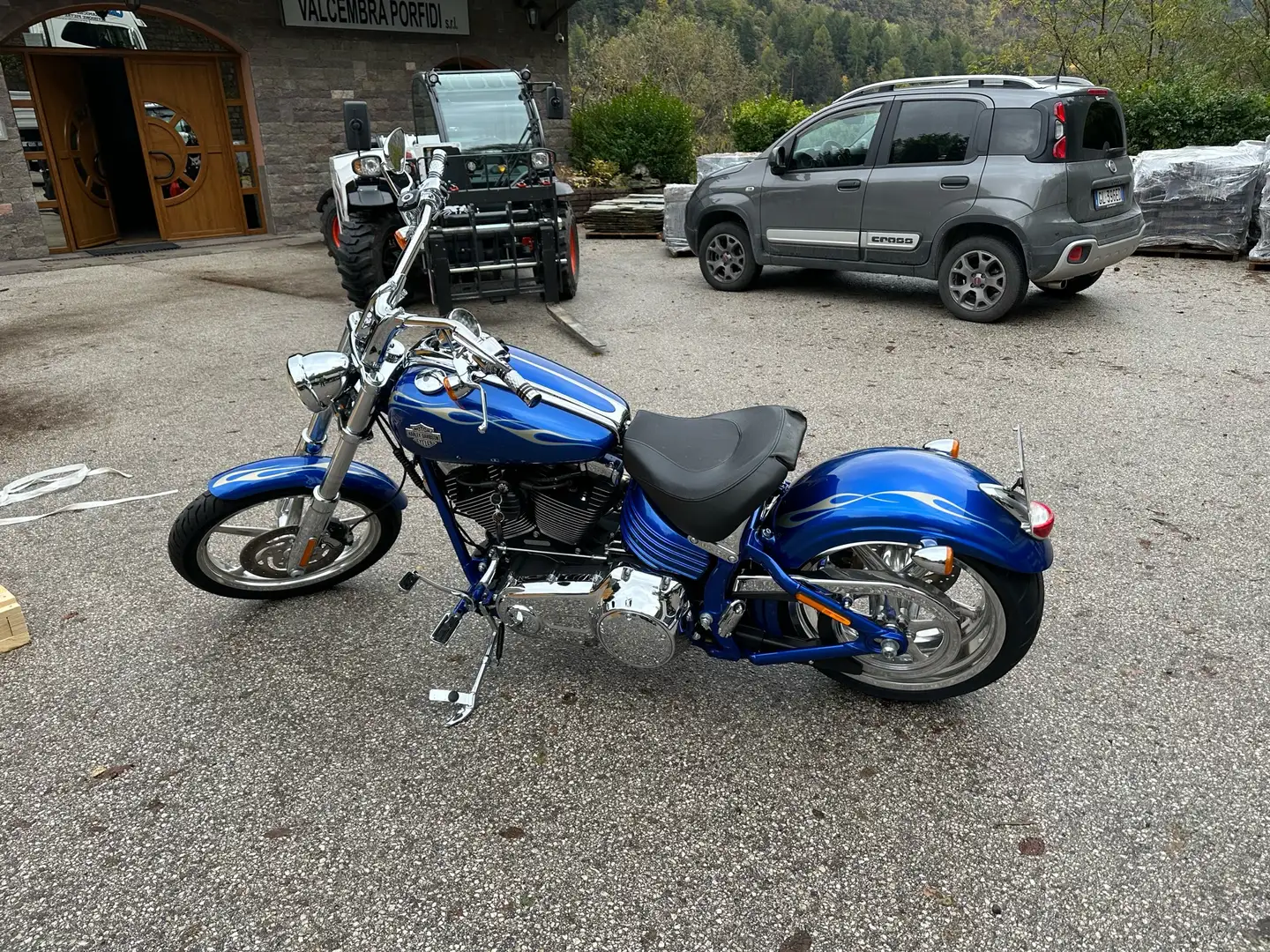 Harley-Davidson Rocker C FXCWC Rocker C - 1