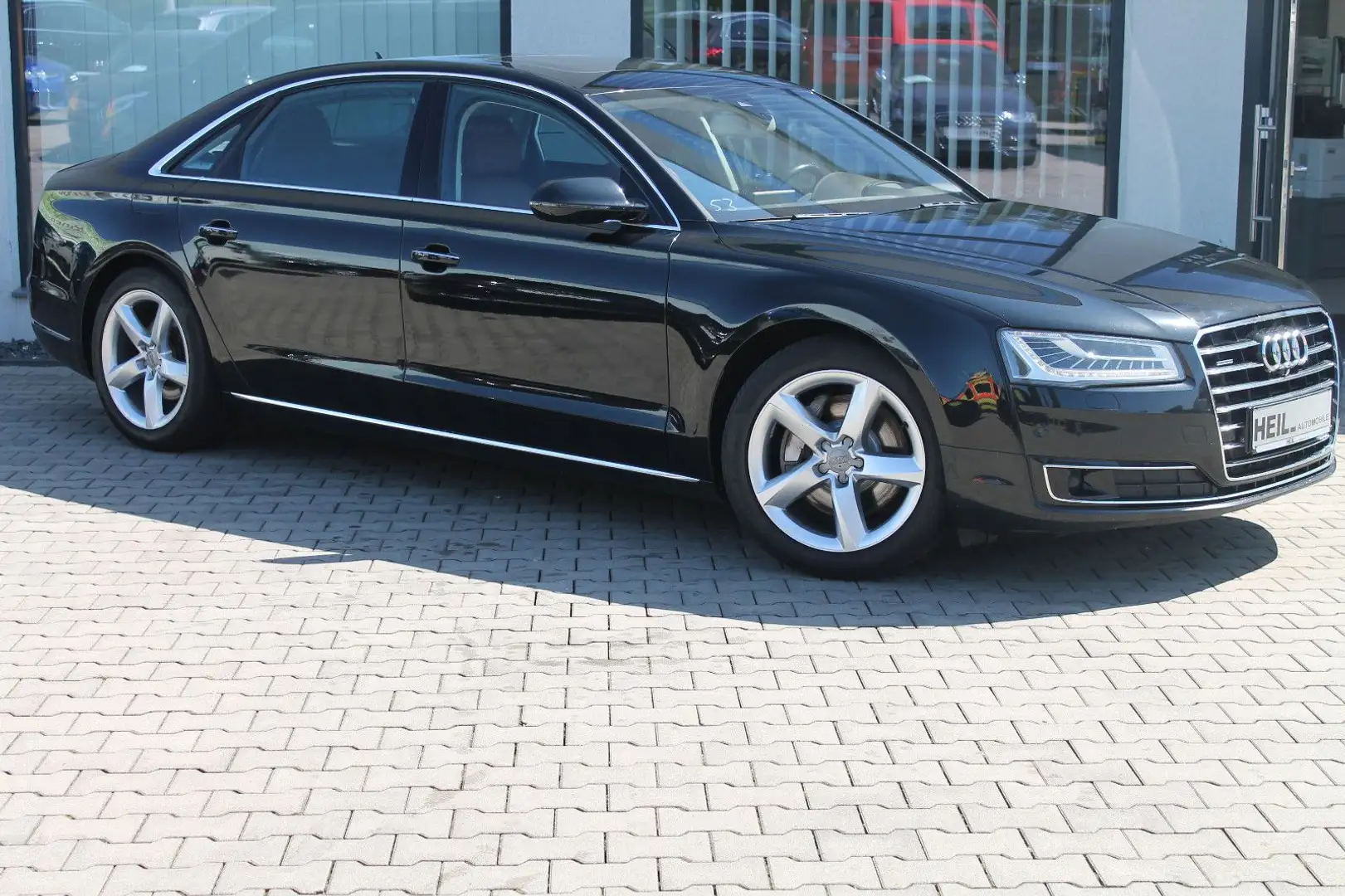 Audi A8 3.0 TDI L quattro*ACC*MATRIX-LED*NACHTSICHT* Noir - 1