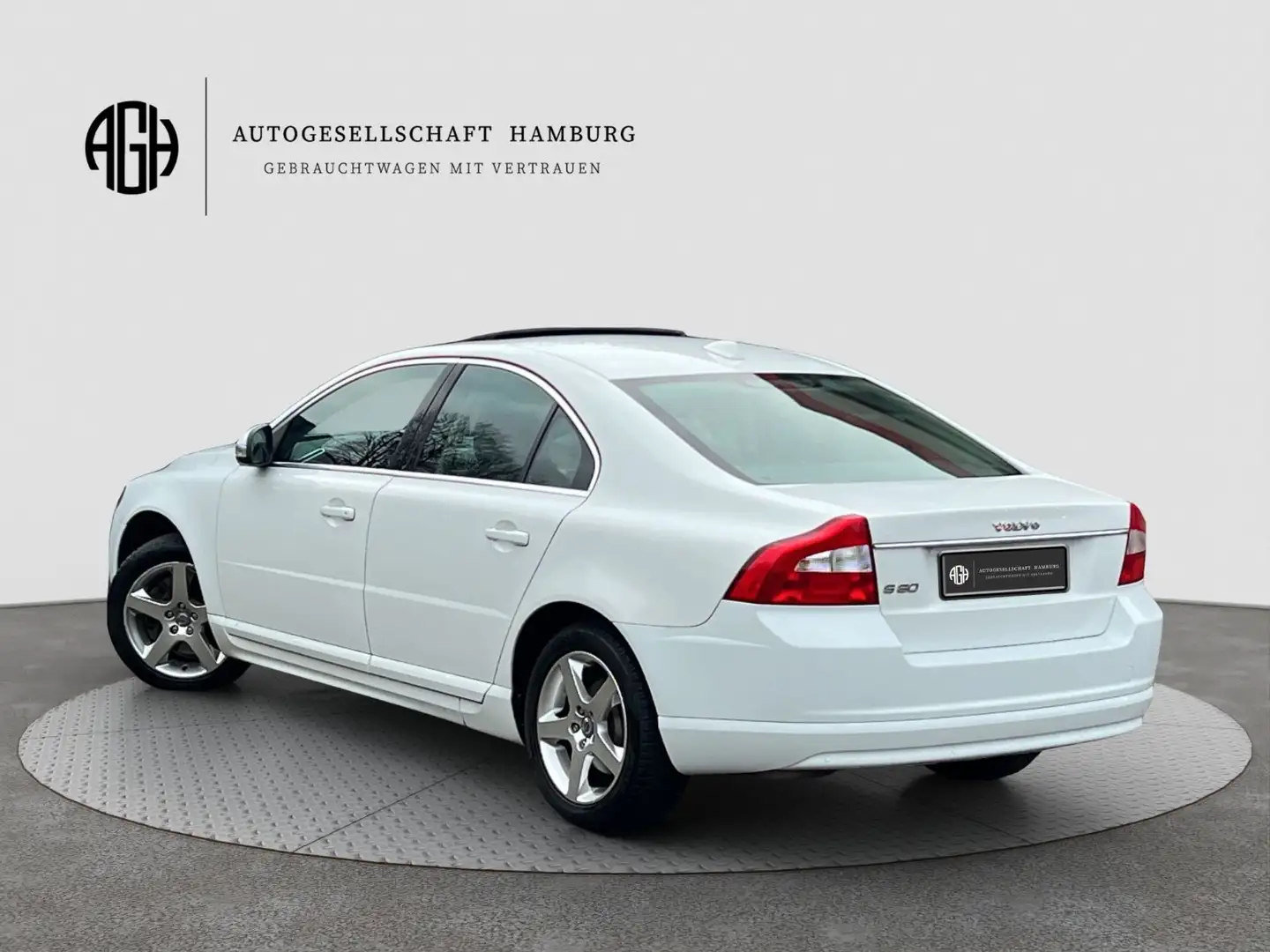 Volvo S80 Lim. 3.2 Summum*Autom.*Navi*SitzH*PDC*Xenon* White - 2