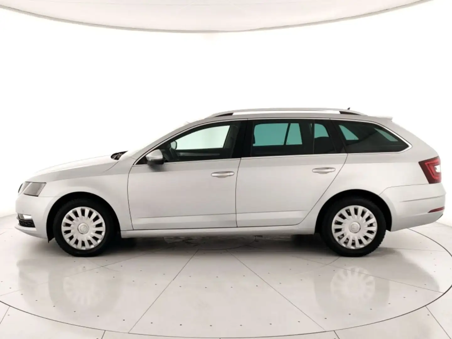 Skoda Octavia Wagon 1.5 g-tec Style 130cv dsg Argento - 2