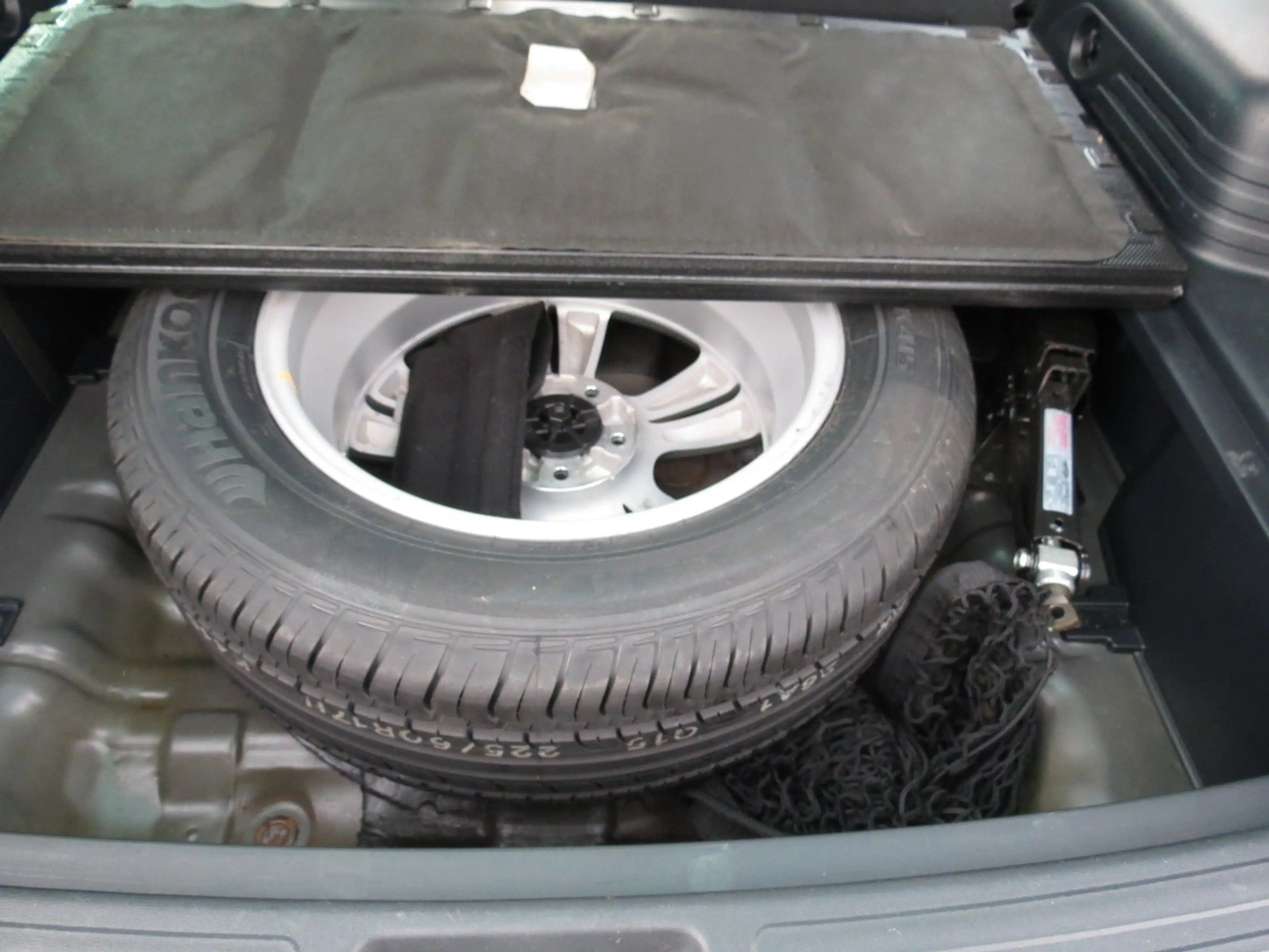 Hyundai iX35 Premium 4WD *TÜV neu, KD neu, TOP* — photo 15