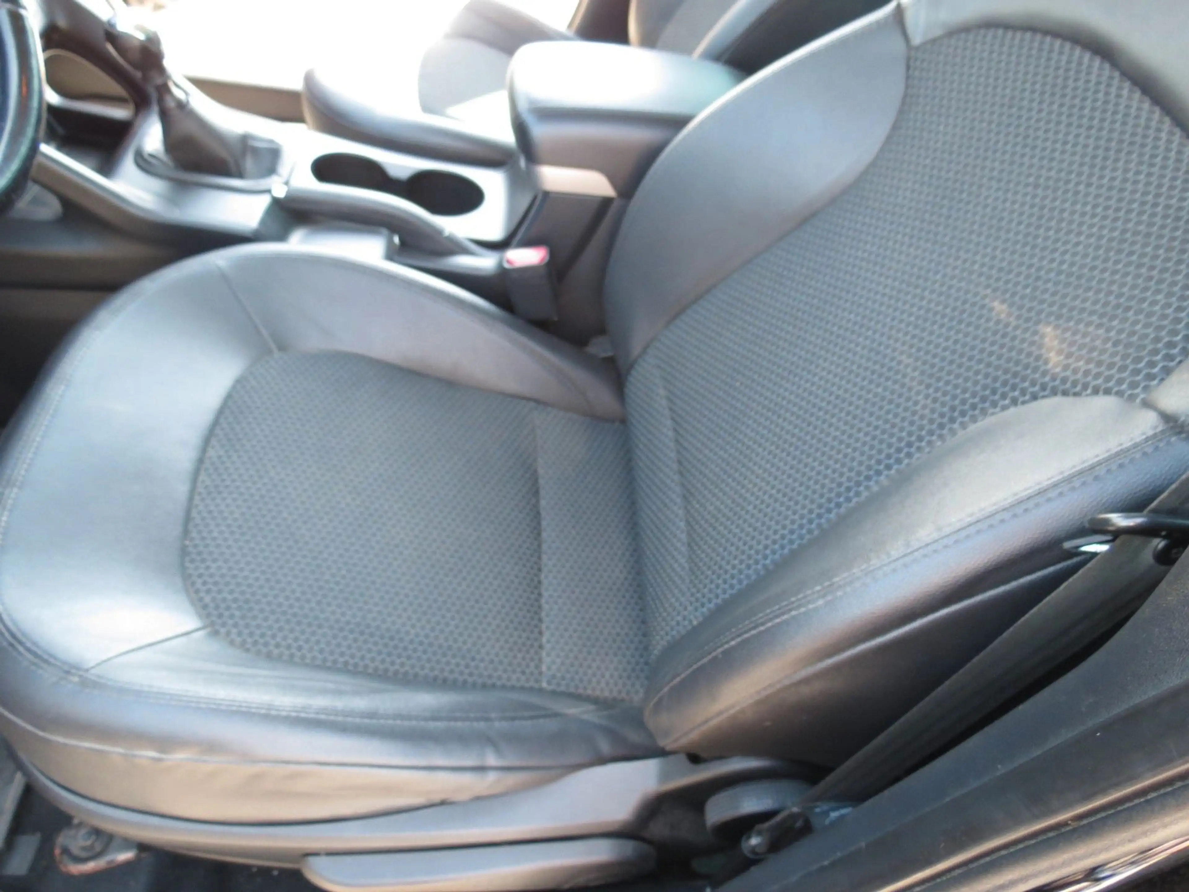 Hyundai iX35 Premium 4WD *TÜV neu, KD neu, TOP* — photo 10