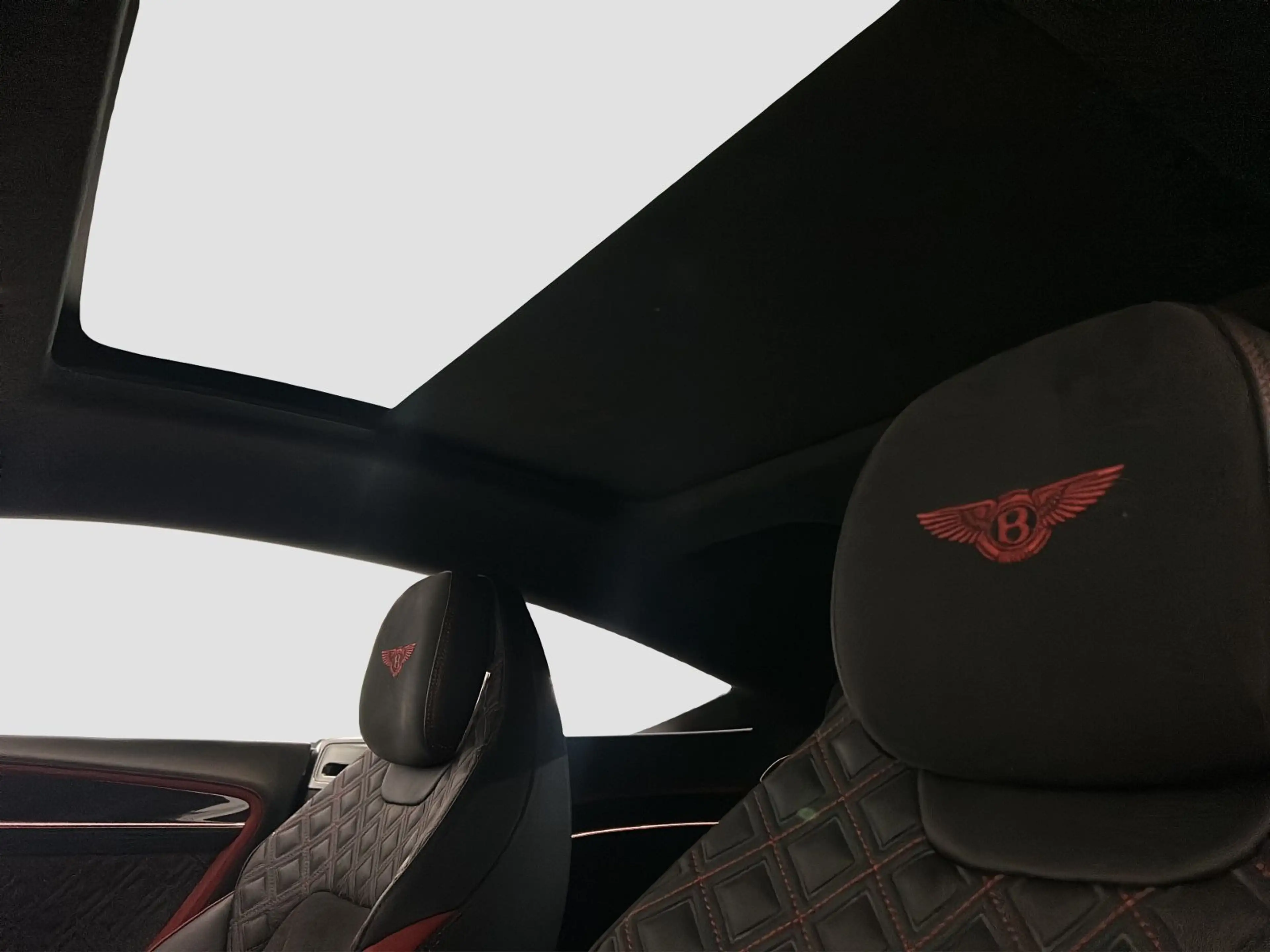 Bentley Continental GT Speed°FULL CARBON°HUD°NIGHT°NAIM° — photo 14