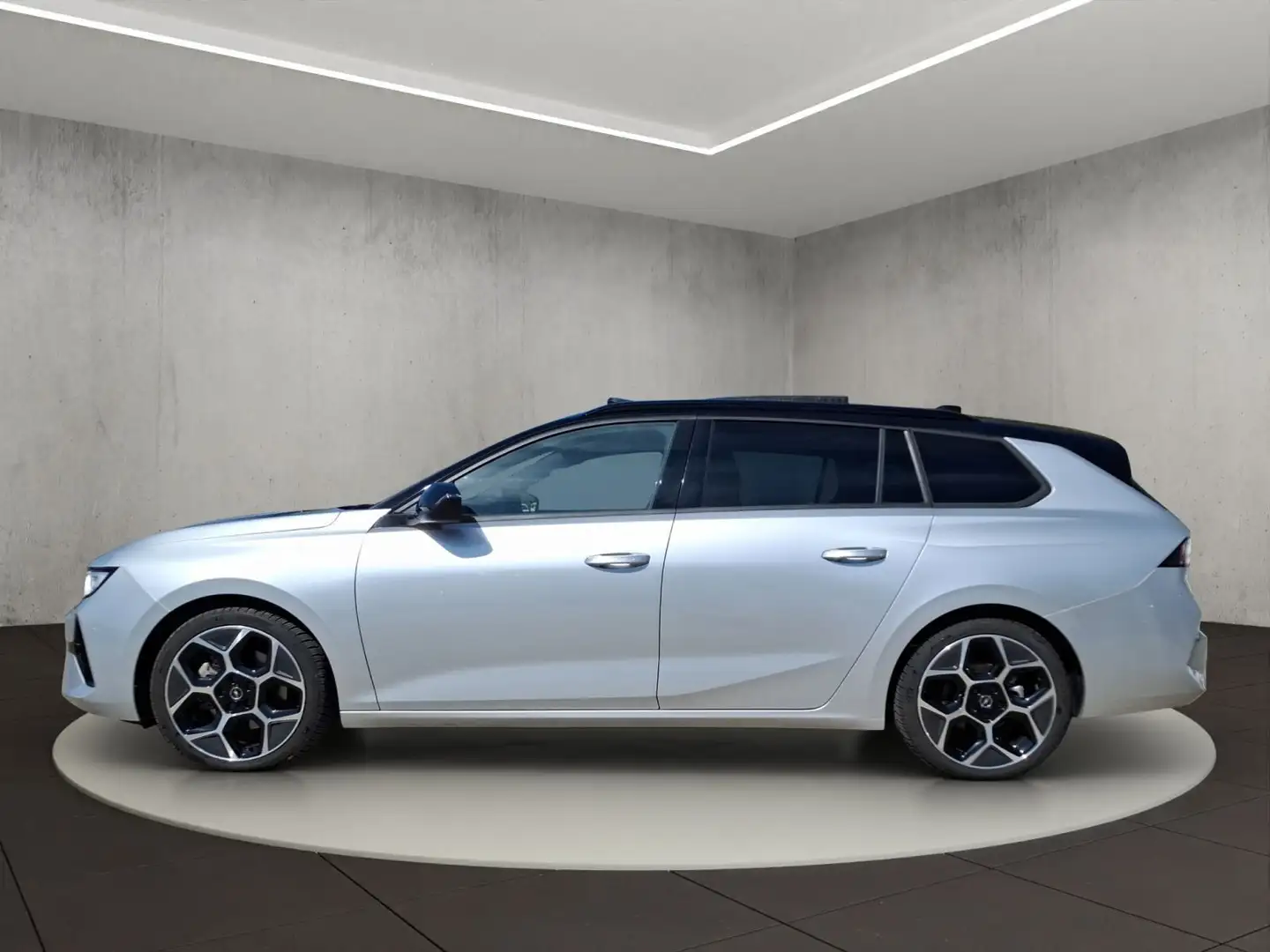 Opel Astra Sports Tourer Ultimate 1.2 Turbo Silber - 2