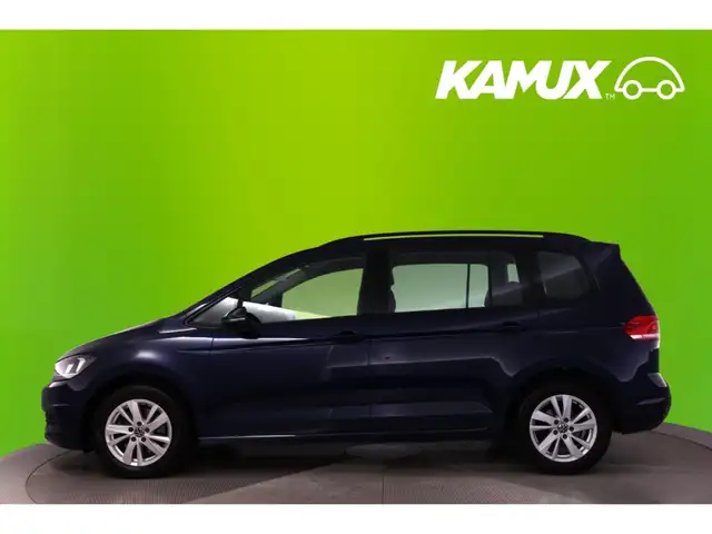 Volkswagen Touran view 8