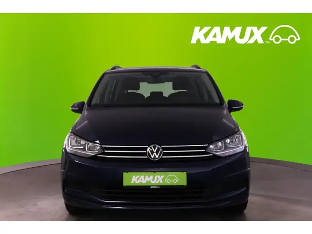 Volkswagen Touran view 10
