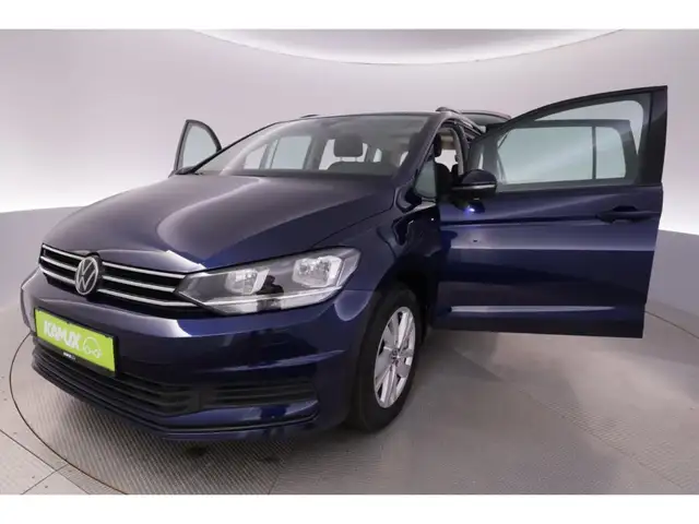 Volkswagen Touran view 22