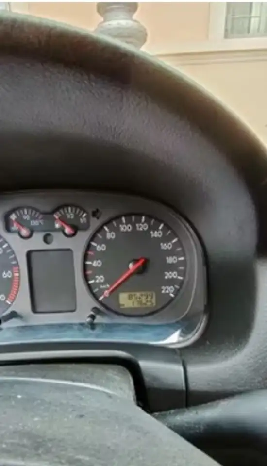 Volkswagen Golf 5p 1.4 16v Air, foto 3
