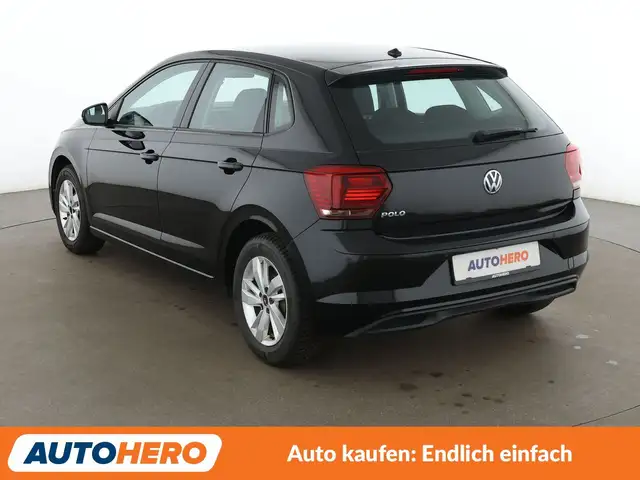 Volkswagen Polo view 4
