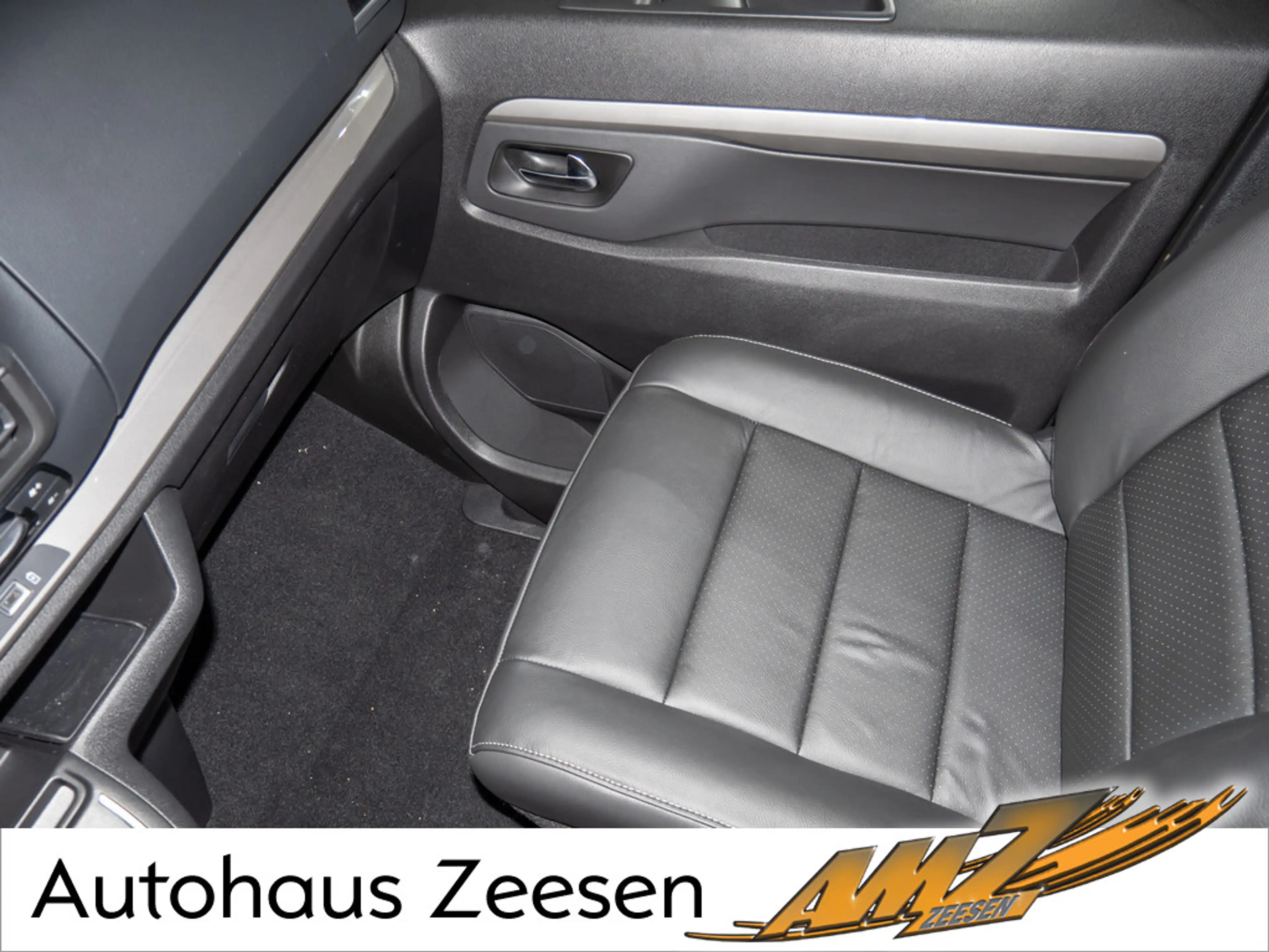 Citroen Spacetourer XL Diesel 180 MAX NAVI LEDER AHK — photo 12