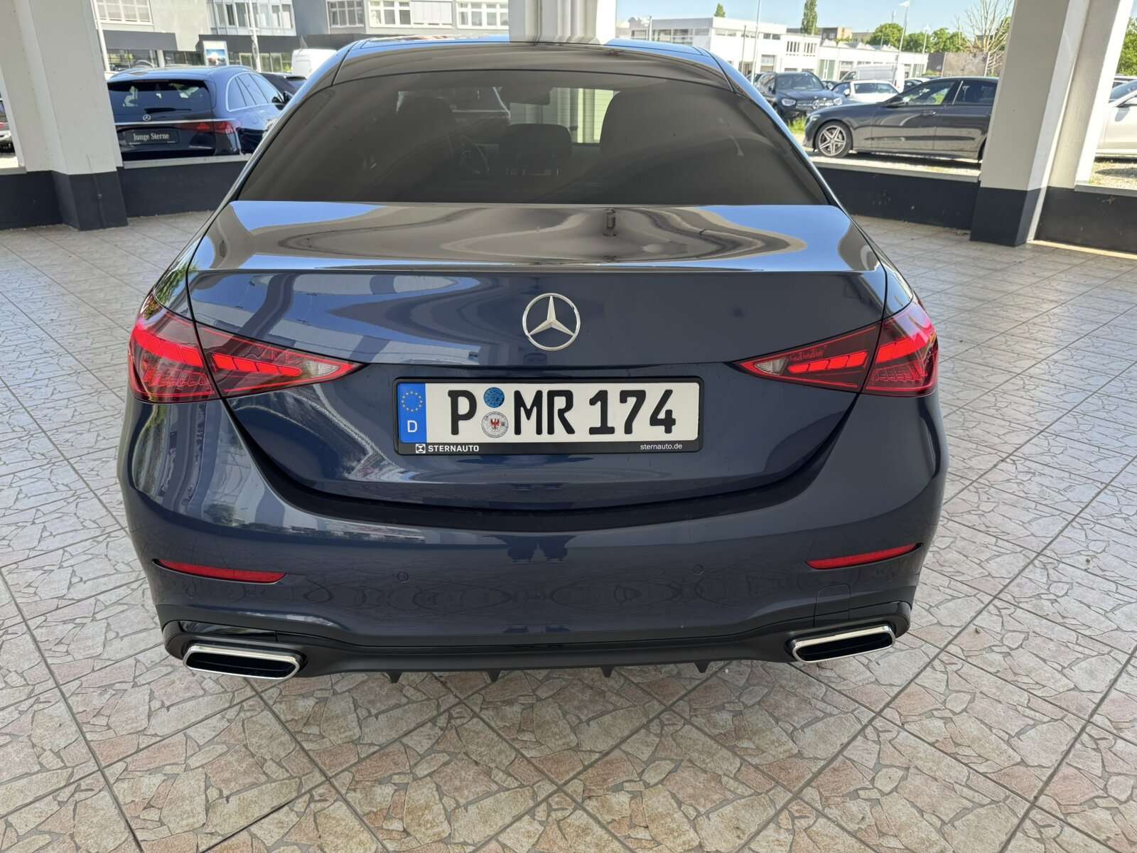 Mercedes-Benz C 220
