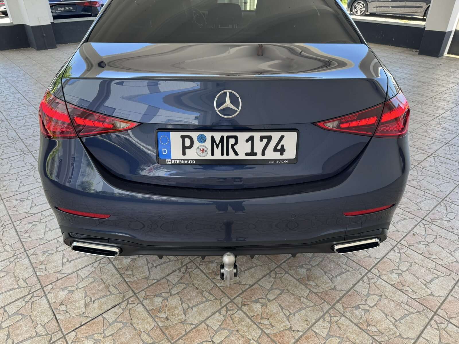 Mercedes-Benz C 220