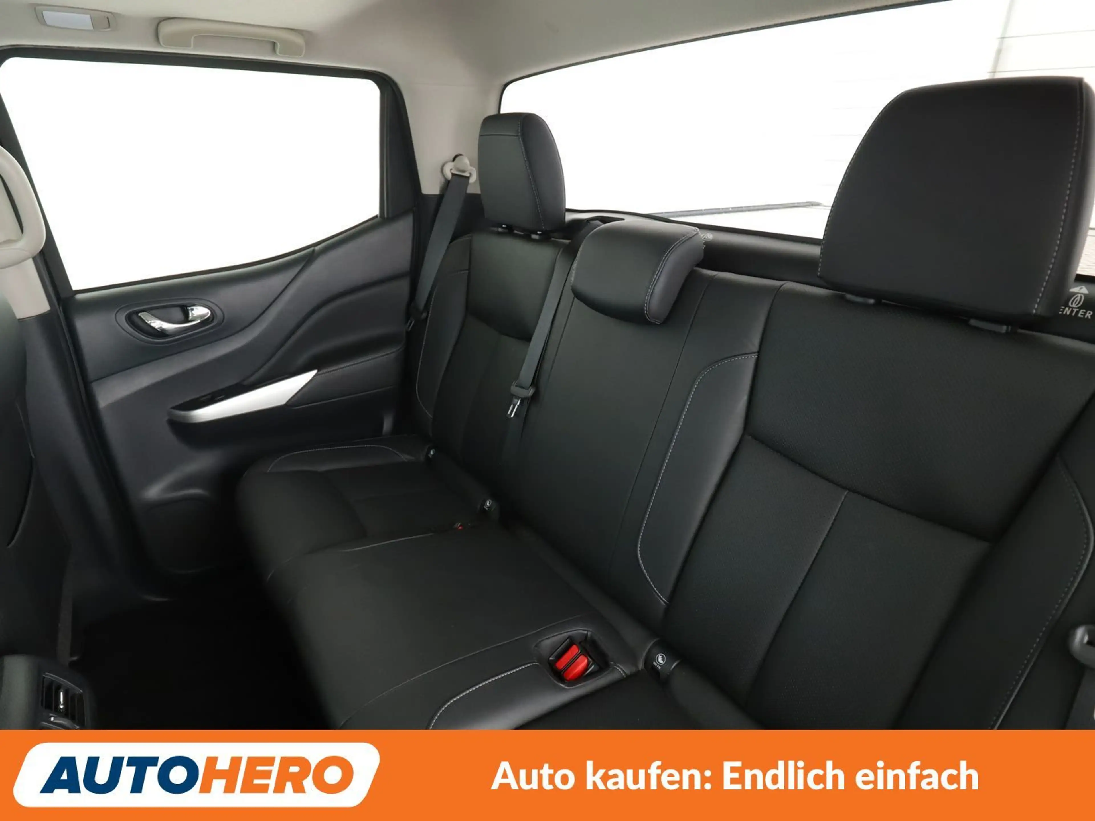 Nissan NP300 2.3 dCi Tekna Double Cab 4x4 Aut.*NAVI*LED* — photo 14