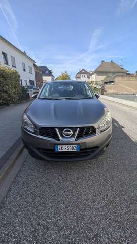 Imagine Nissan Qashqai 1.5 dci N-Tec Dpf FL