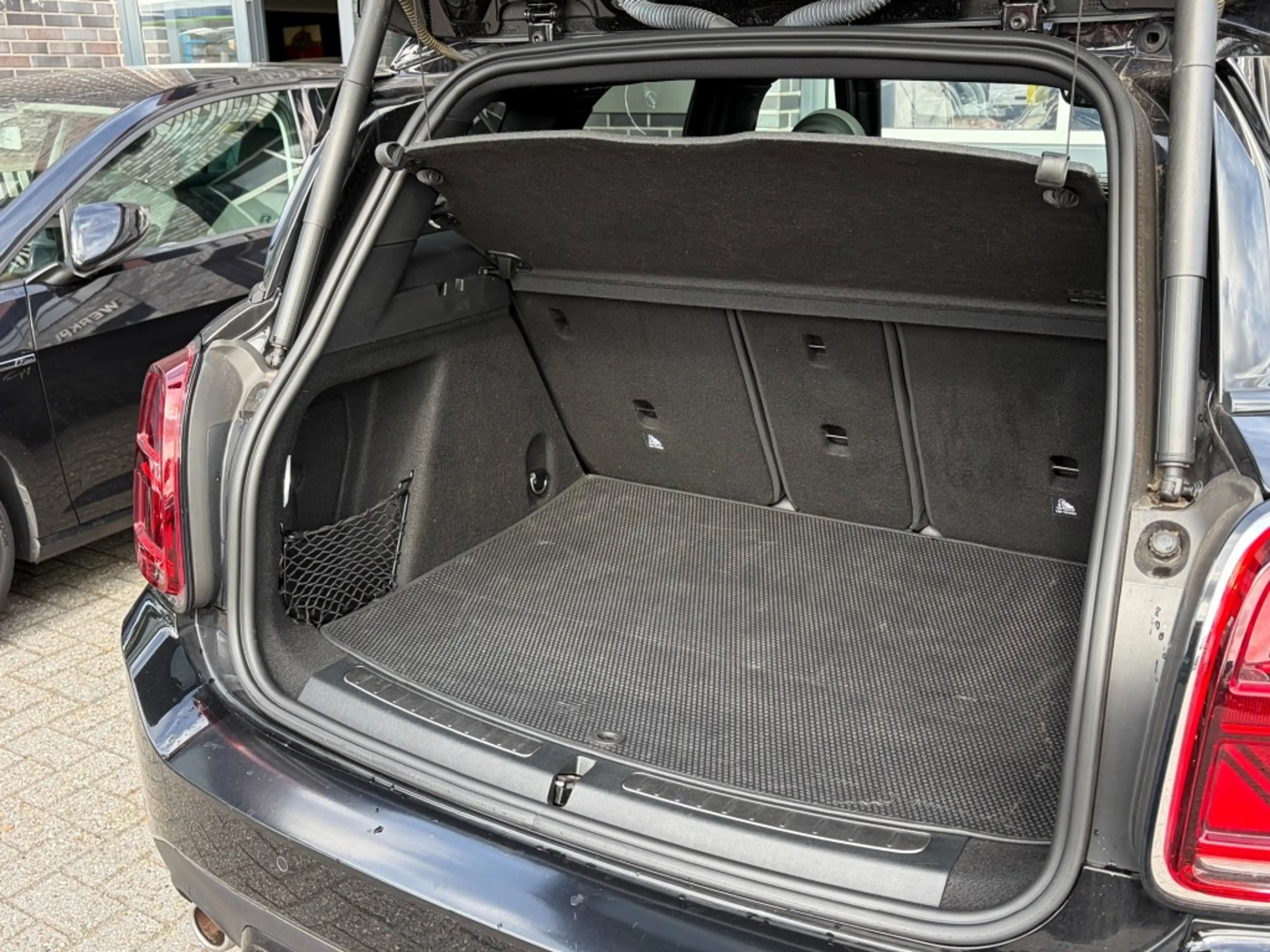 MINI Cooper SE Countryman 1.5 SE ALL4 JCW - PANO - FACELIFT - TREKH. - 18 IN — photo 16