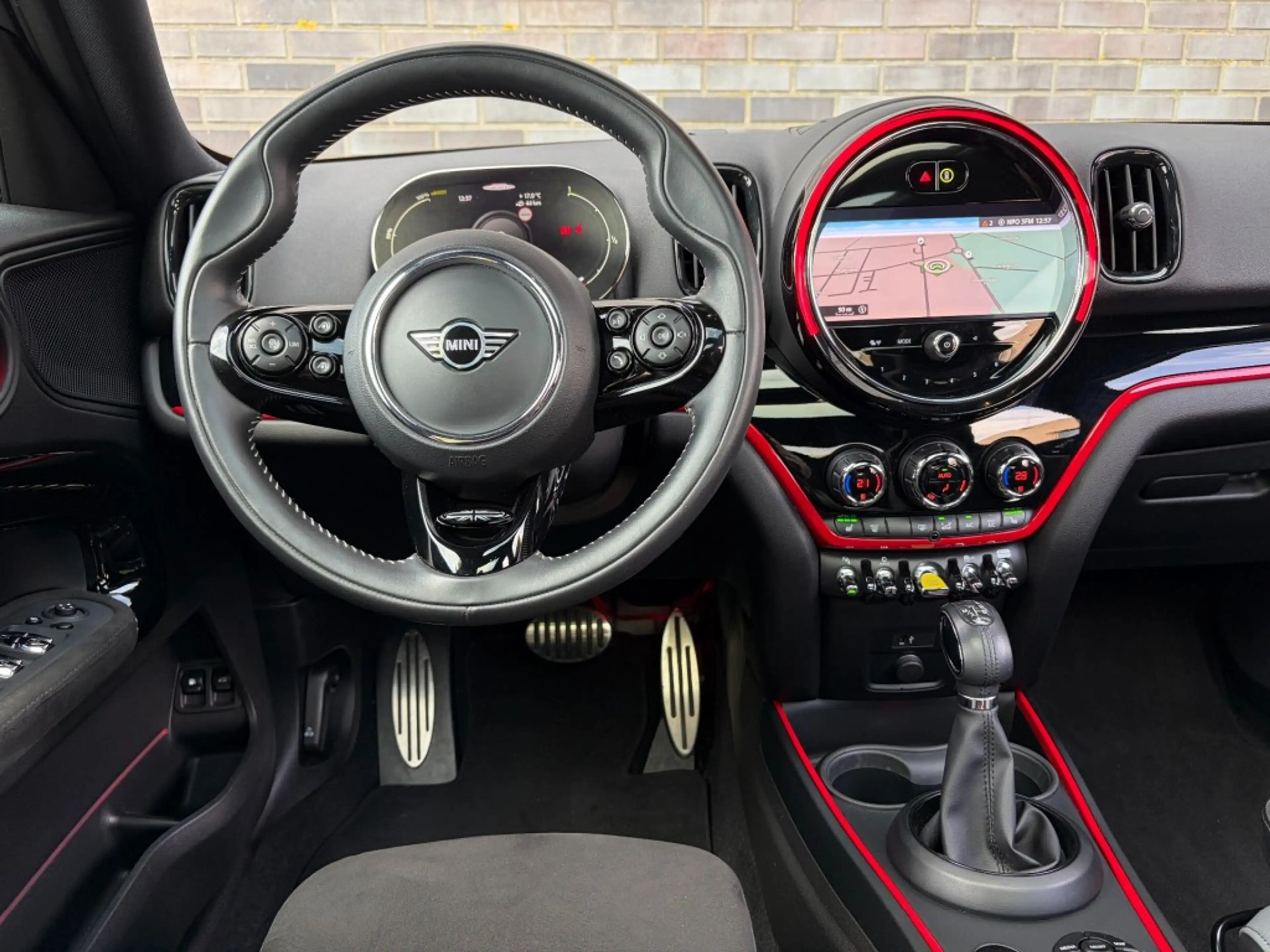 MINI Cooper SE Countryman 1.5 SE ALL4 JCW - PANO - FACELIFT - TREKH. - 18 IN — photo 8