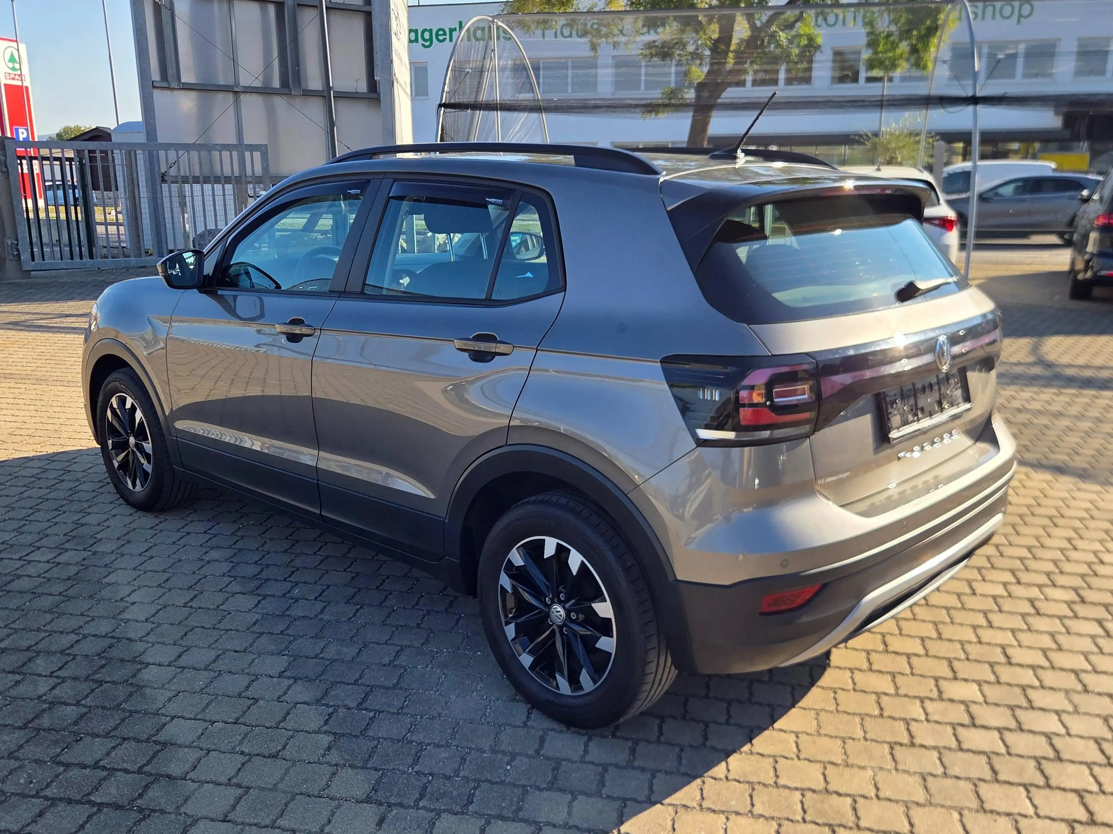 Volkswagen T-Cross *LED-SCHEINWERFER/SHZG/FREISPRECH/DAB/SPURHALTE/NOTBREMS/KLIMAAUTOMATIK/* — photo 8