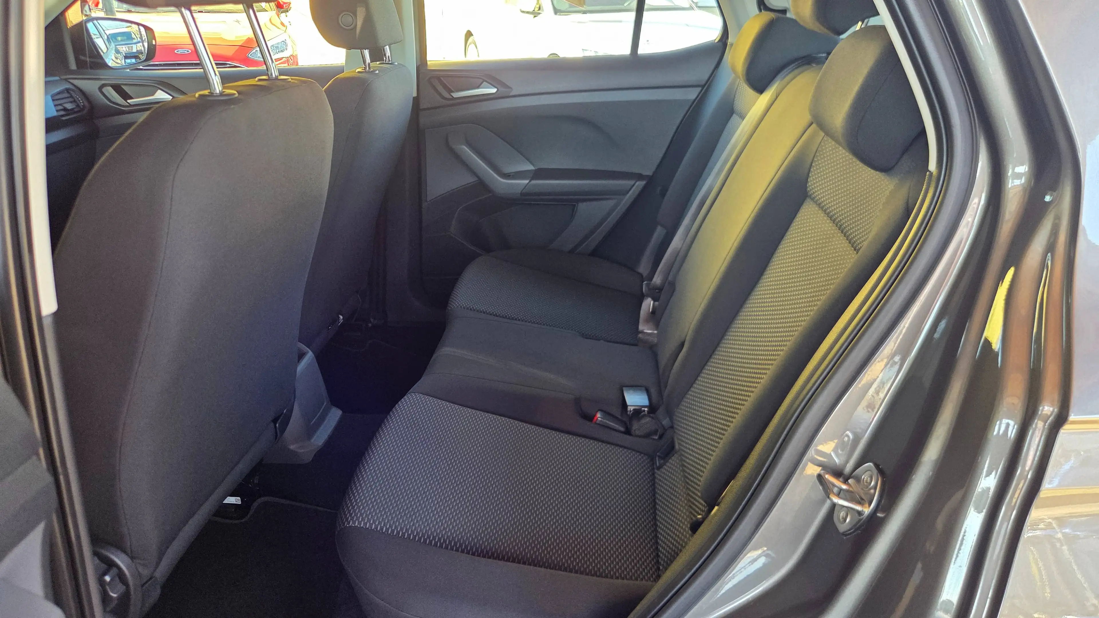 Volkswagen T-Cross *LED-SCHEINWERFER/SHZG/FREISPRECH/DAB/SPURHALTE/NOTBREMS/KLIMAAUTOMATIK/* — photo 14