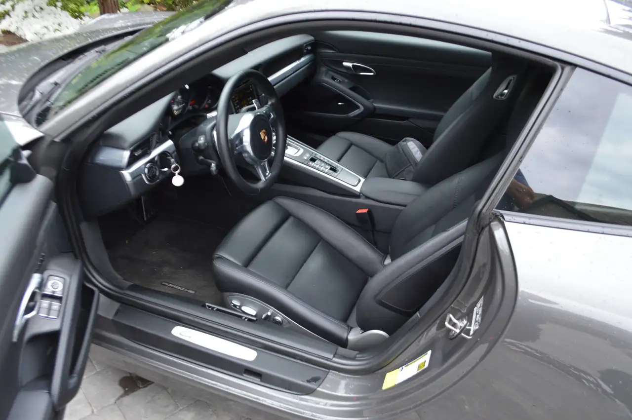 Porsche 911 снимка Porsche 911