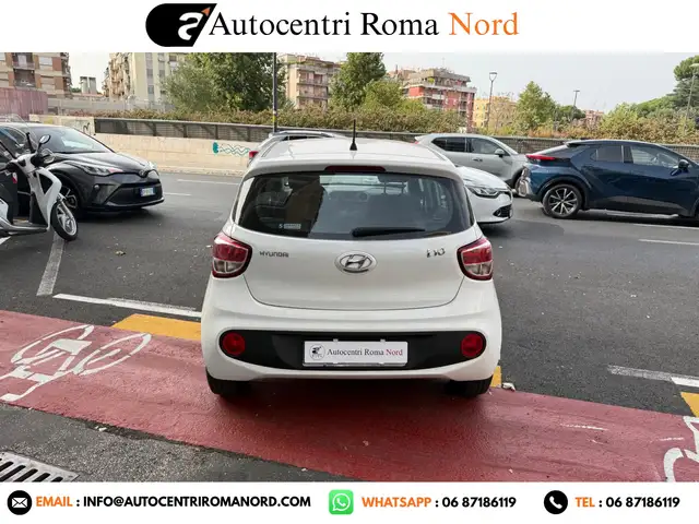 Hyundai I10 view 4