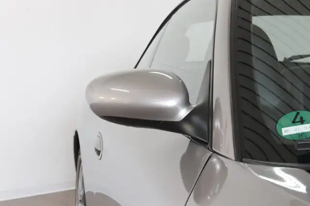 Porsche 911 view 15