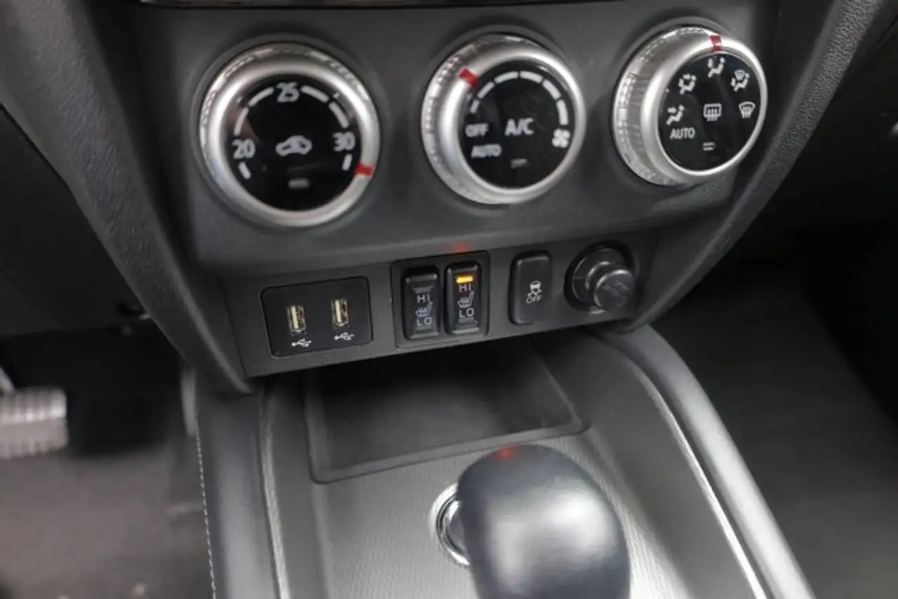 Mitsubishi RVR снимка Mitsubishi RVR
