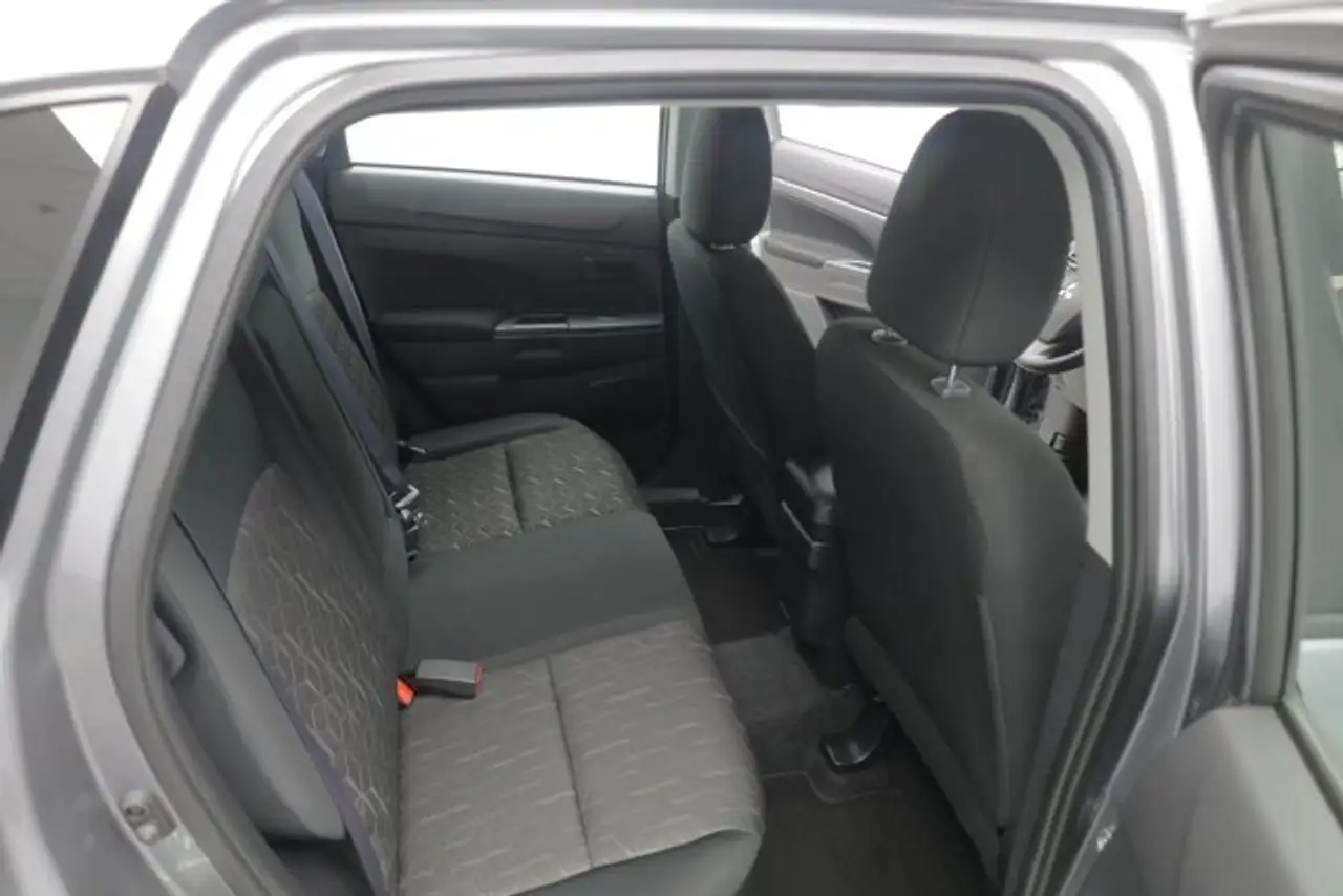 Mitsubishi RVR снимка Mitsubishi RVR