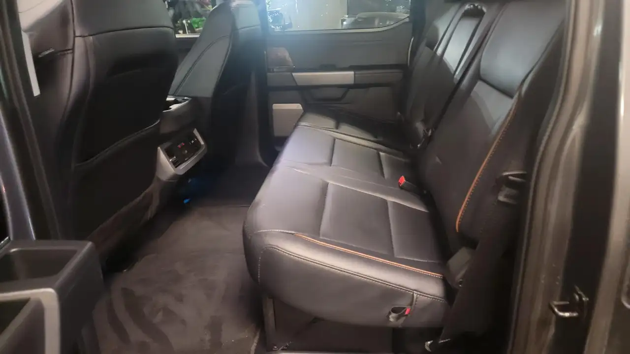 Ford F 350 снимка Ford F 350