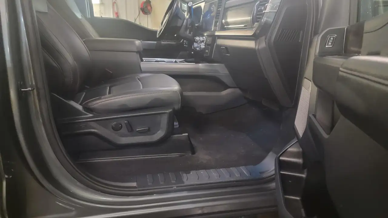 Ford F 350 снимка Ford F 350