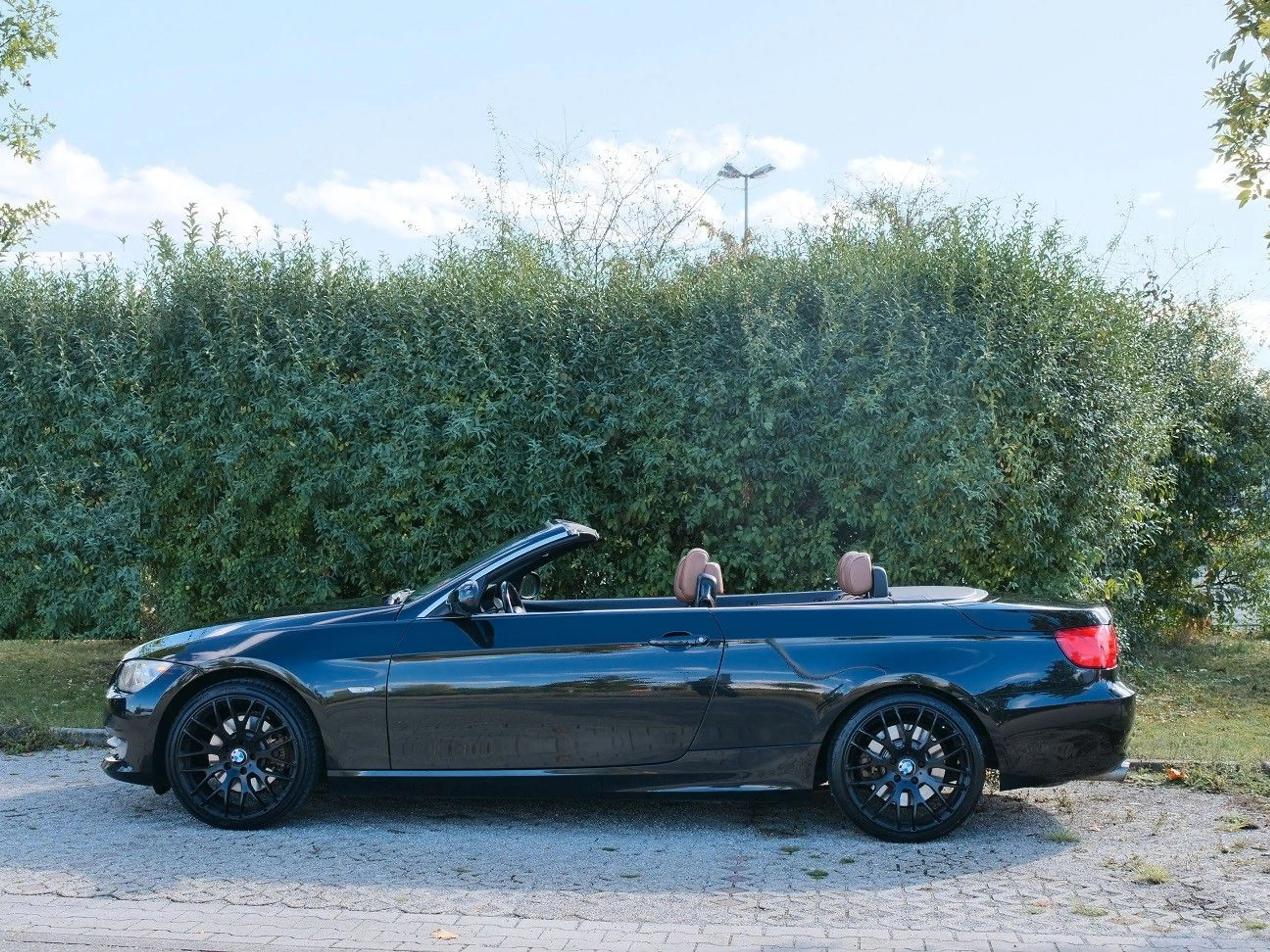 BMW 325 3 Cabrio 325 d Exterieur Line Standheizung — photo 3
