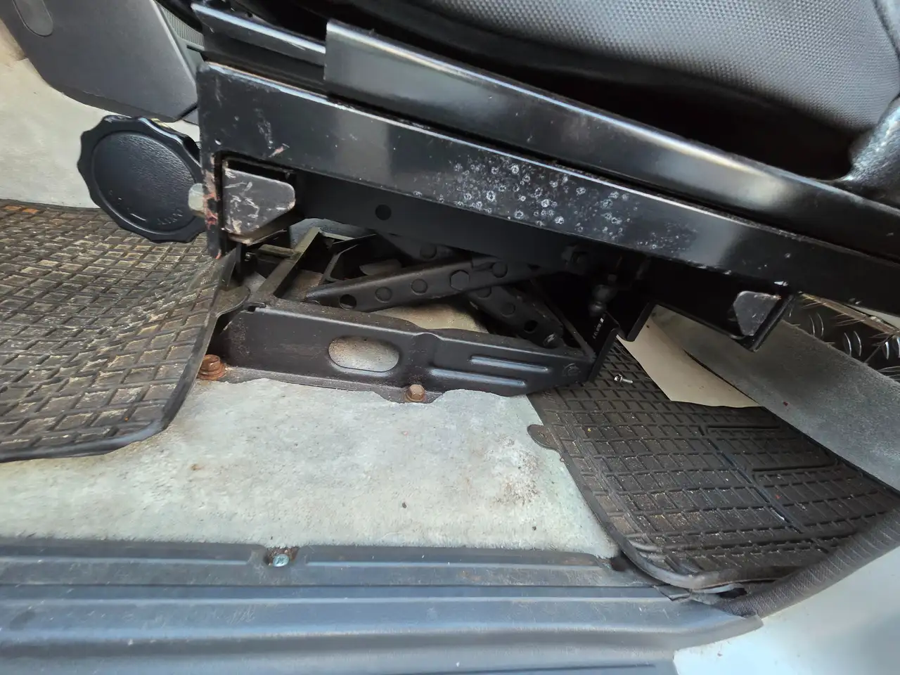Mitsubishi Pajero Metal Top 2.5 td SE my88, foto 5