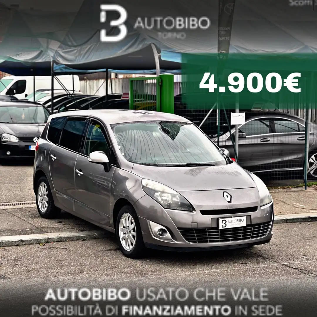 Renault Scenic Scénic 1.5 dCi 110CV EleGO 7posti Grau - 1