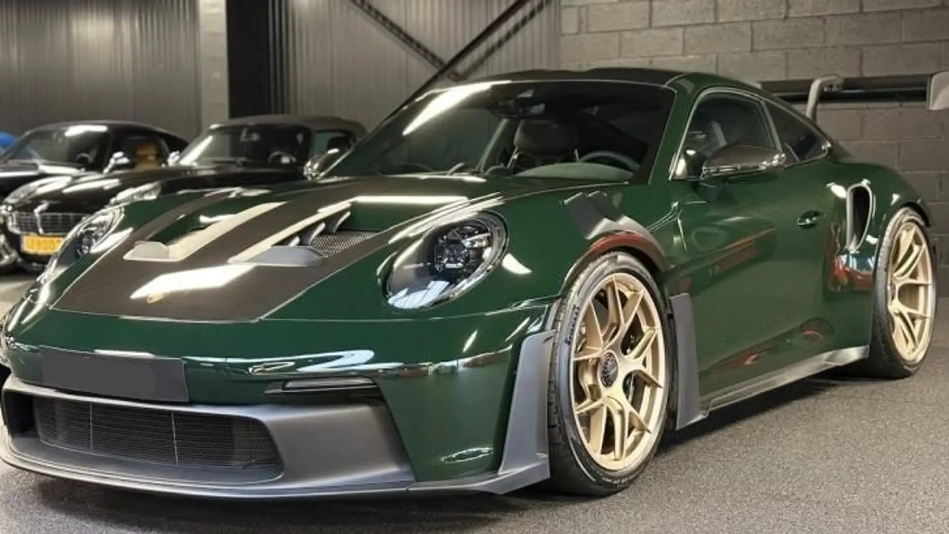 Porsche 992 GT3 RS Verde - 1