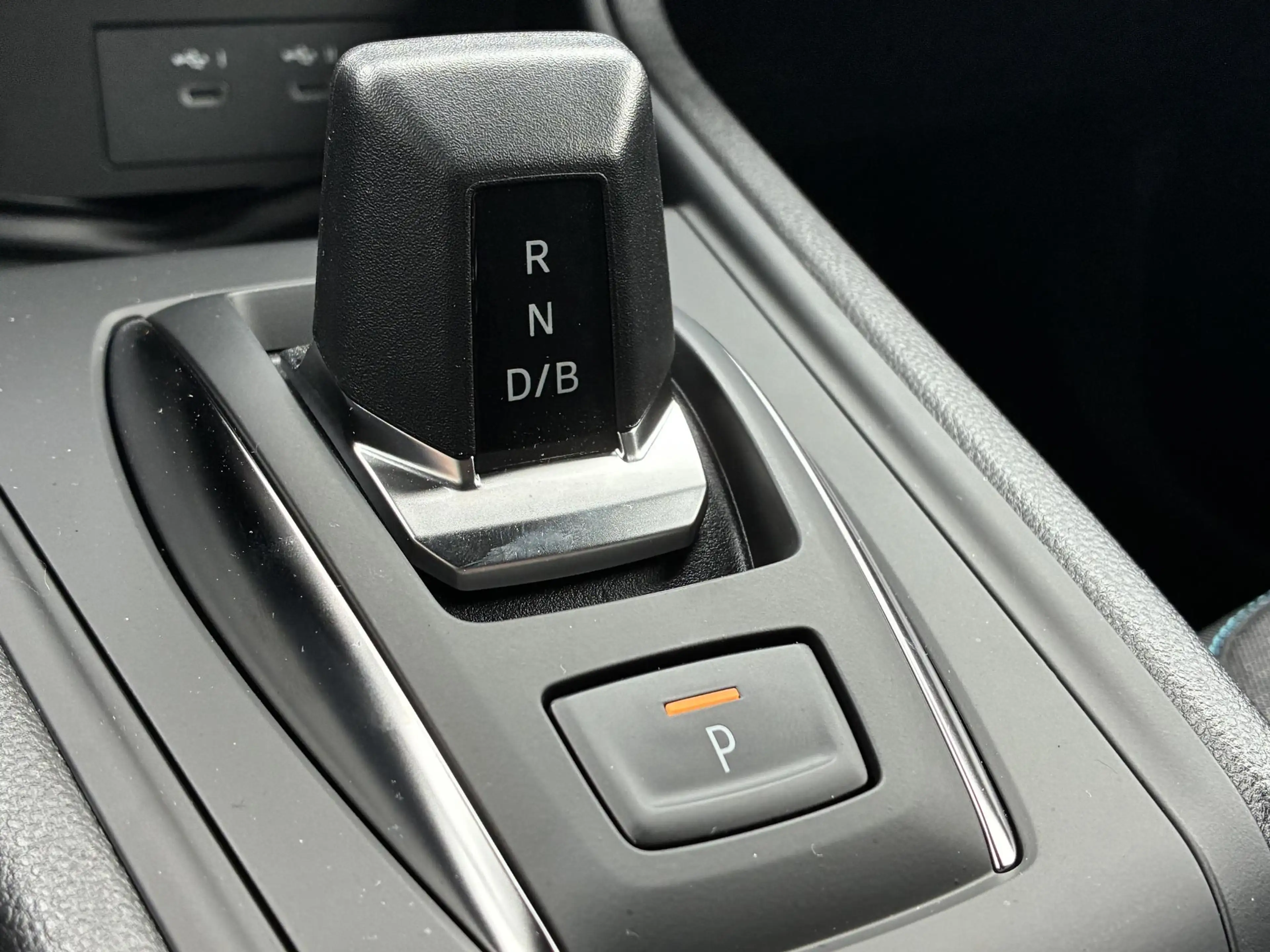 Mitsubishi ASX 1.8 HEV AT Black Edition | DEMO | Climate Control — photo 23