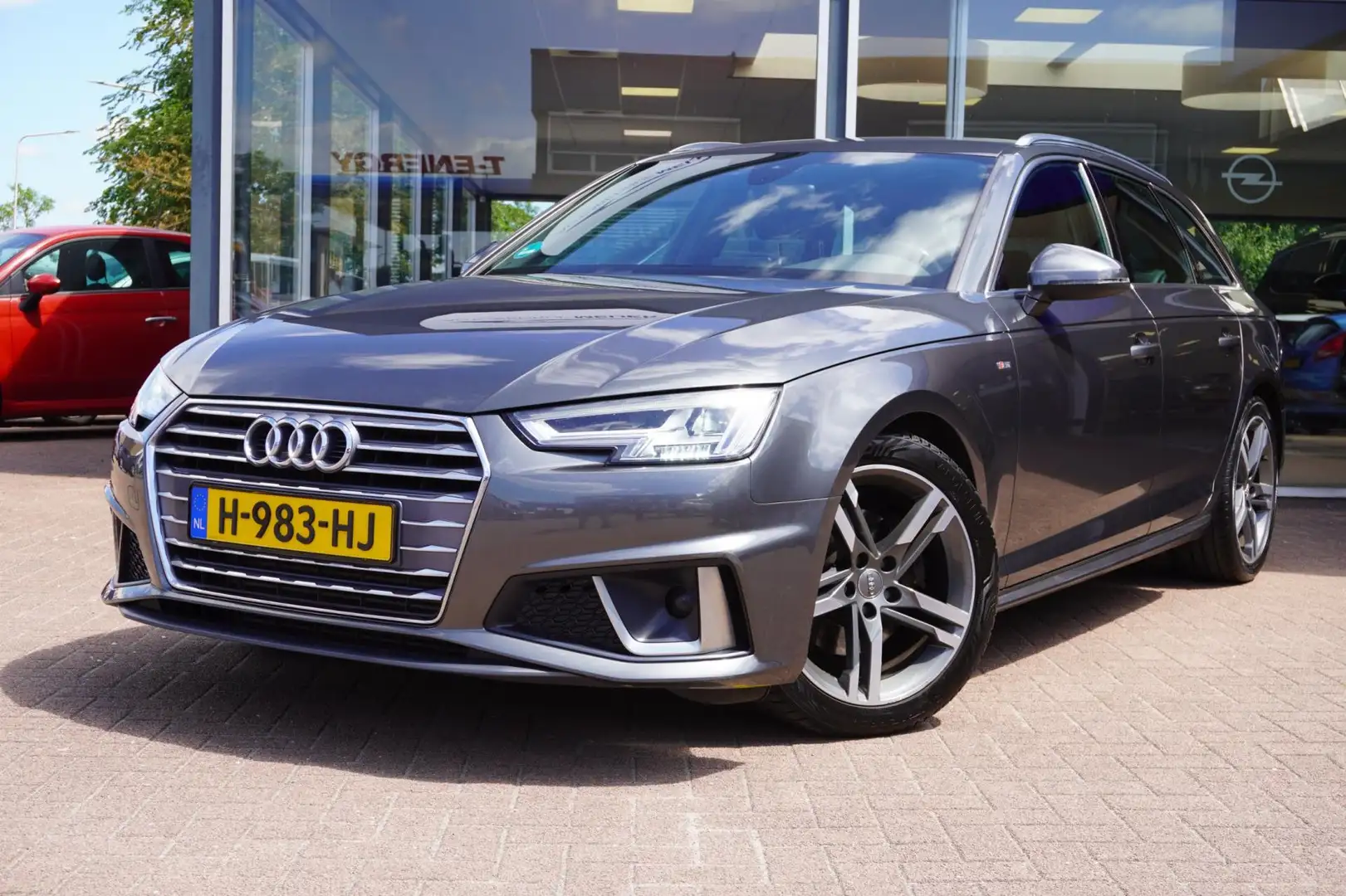 Audi A4 Avant 35 TFSI Sport S line edition | Vol opties | Gris - 1