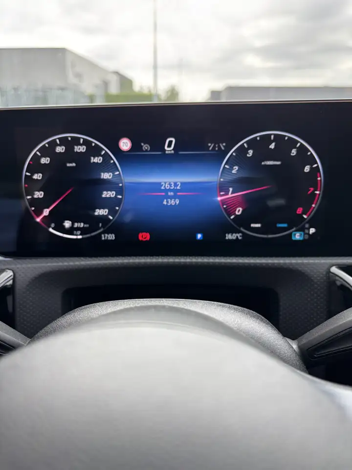 Mercedes-Benz CLA 2026 — фото 10